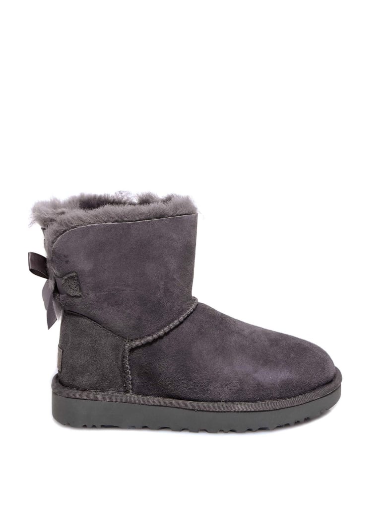 ugg bow boots grey