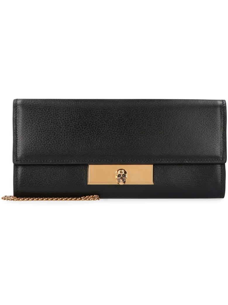 fendi continental wallet on chain