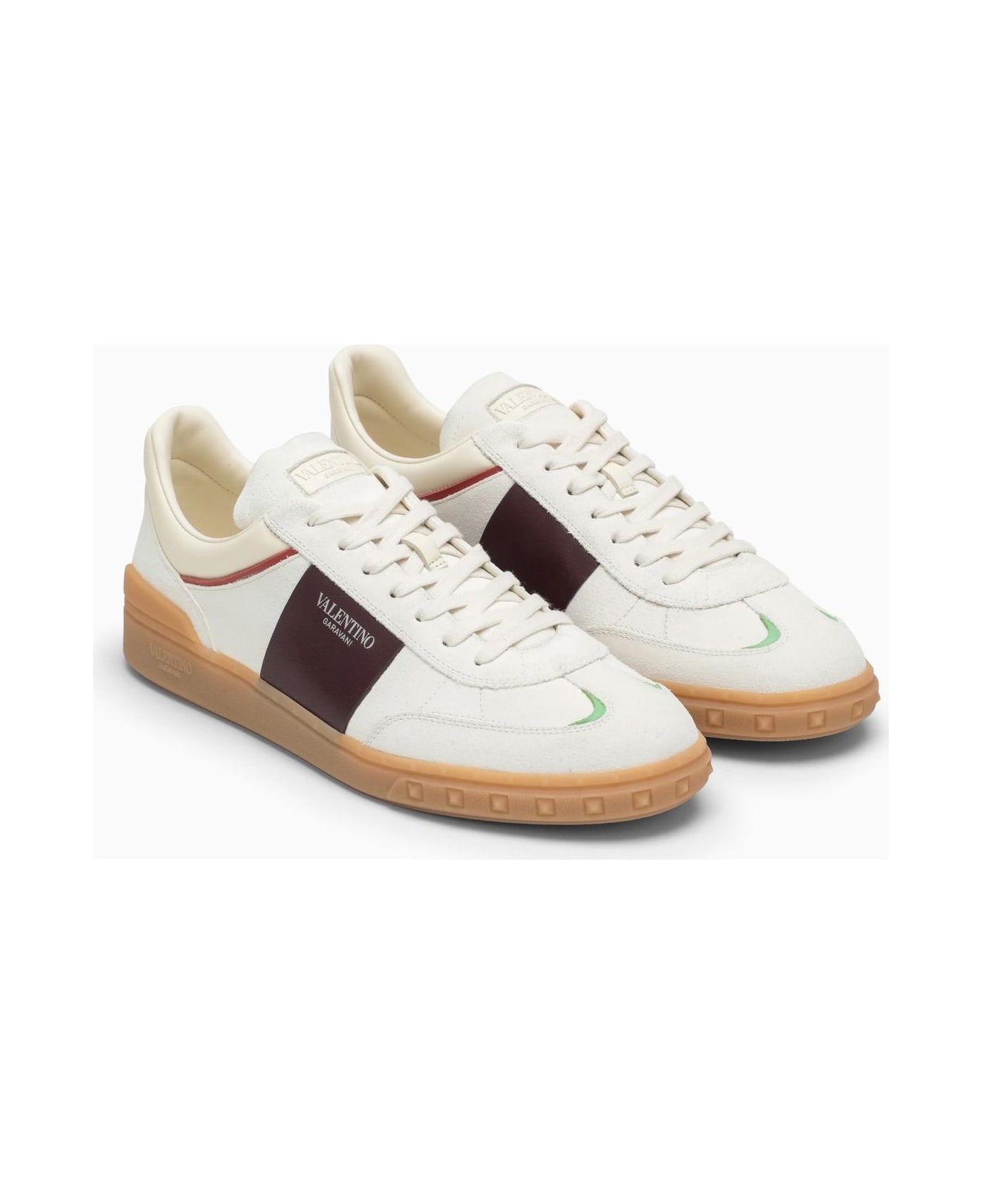 【関税&送料込】Valentino Garavani Ivory Leather Lace-Up Sho Valentino Garavani Upvillage Ivory Leather Low Top Trainer
