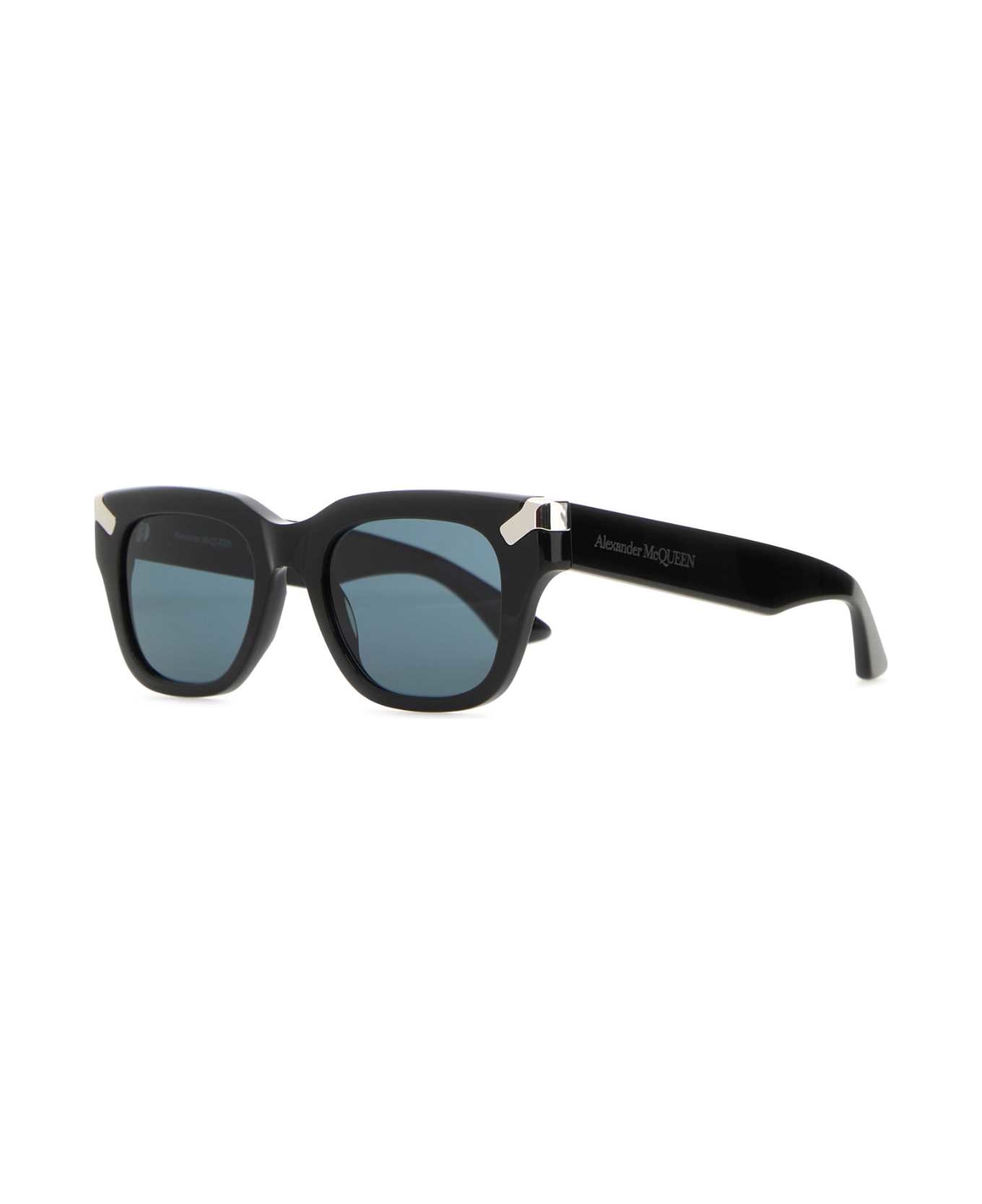 Alexander McQueen Black Acetate Punk Rivet Sunglasses - SOLIDBLUE
