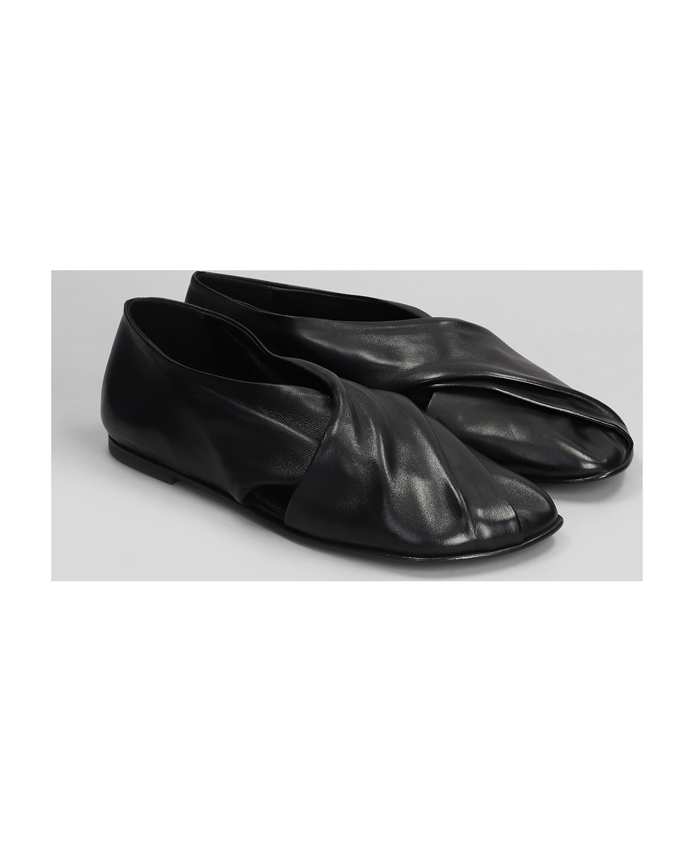 Elena Iachi Ballet Flats In Black Leather - black