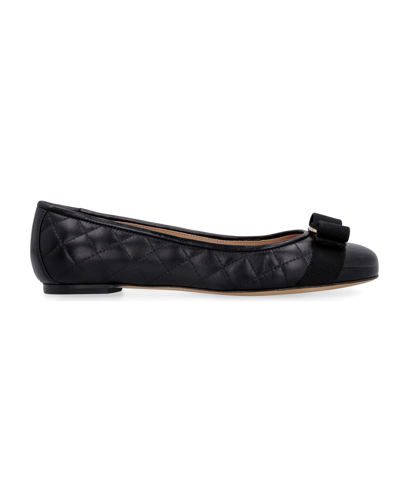Ferragamo Salvatore Ferragamo Varina Quilted Leather Ballet Flats - Black
