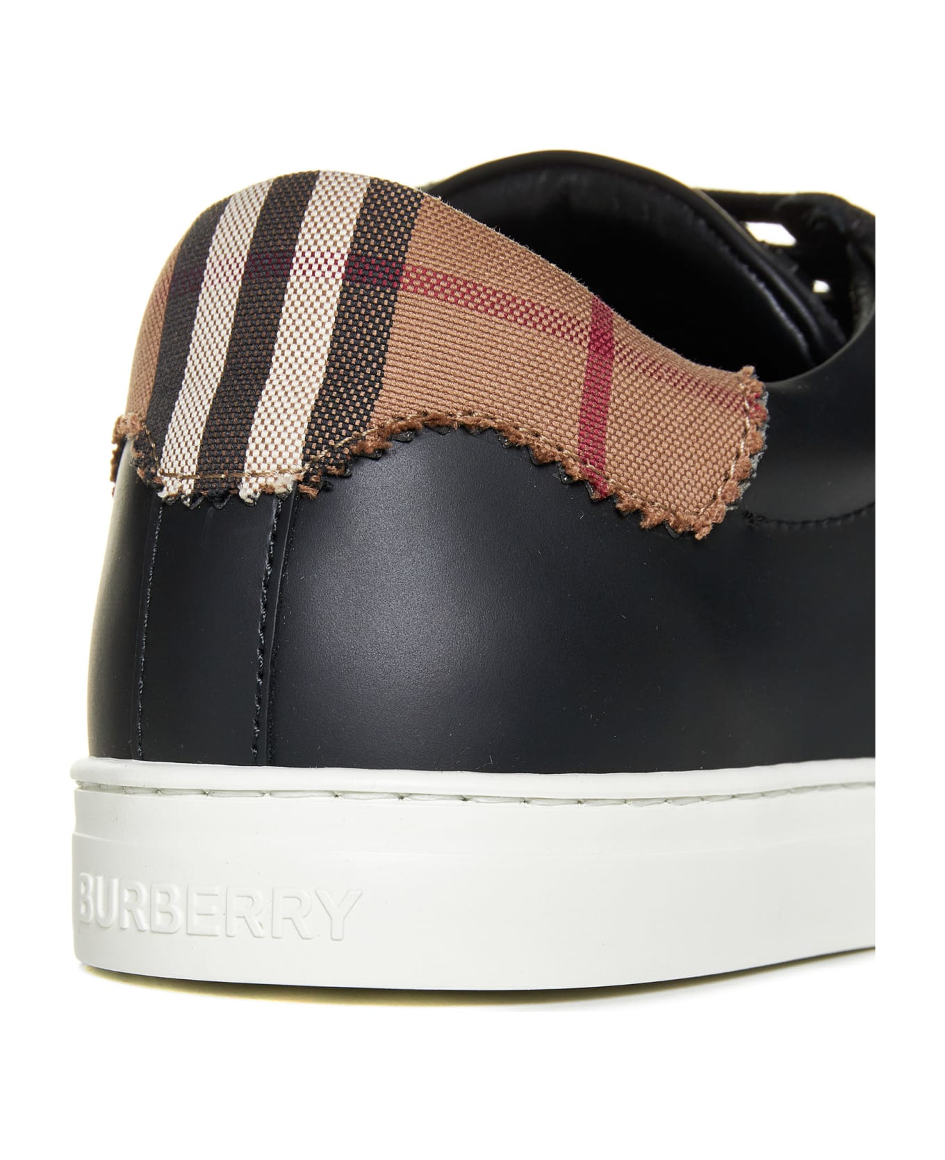 Burberry 'tnr Robin' Sneakers - Black