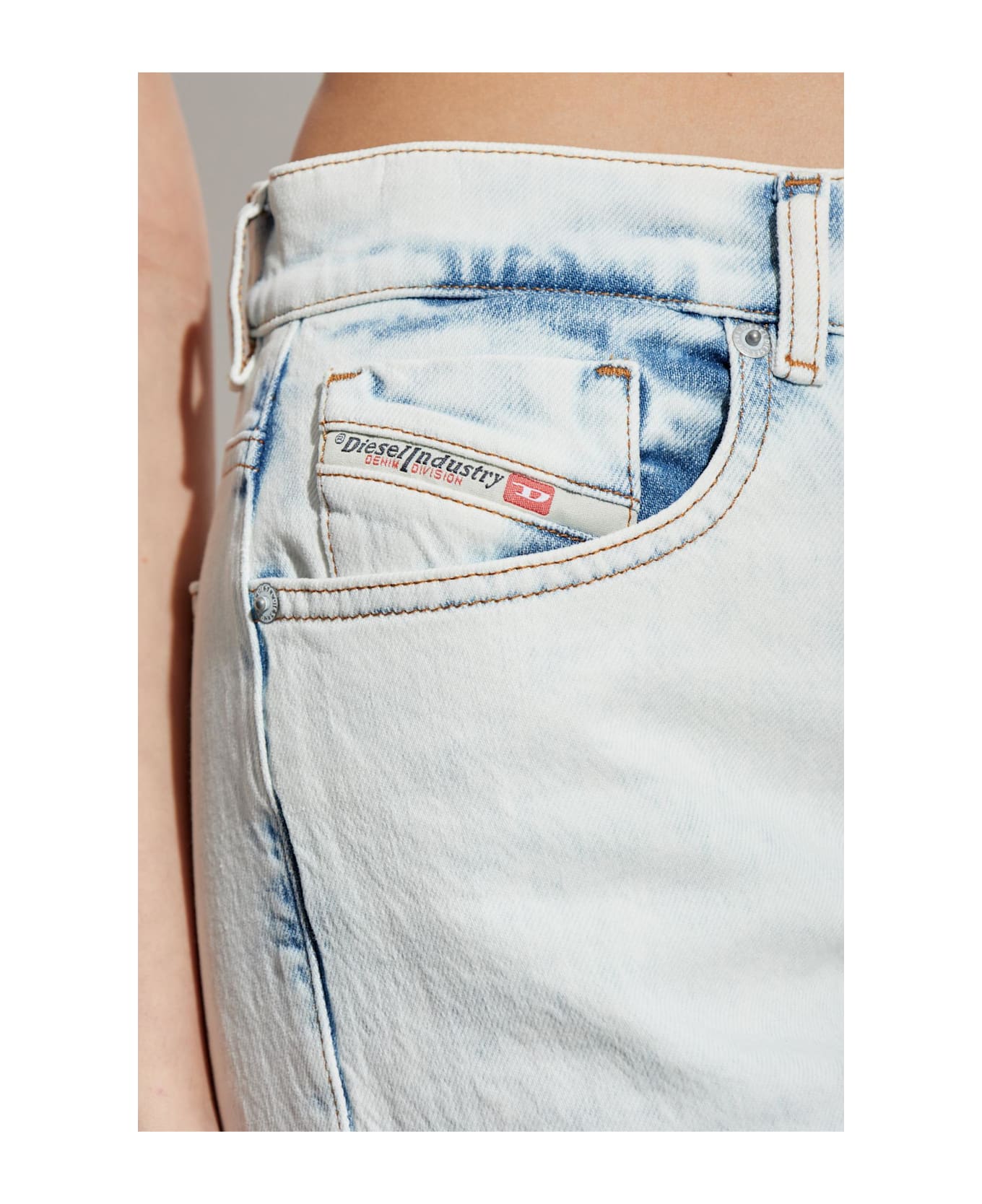 Diesel Jeans 1978 D-akemi - 01