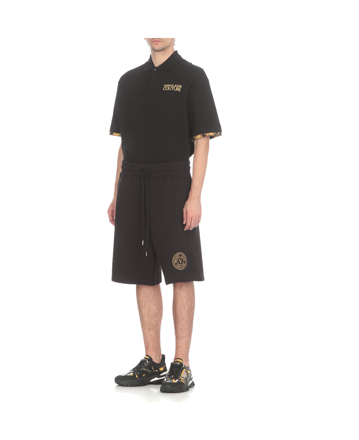 Versace Jeans Couture Bermuda Shorts With Vemblem Logo - Black ショートパンツ