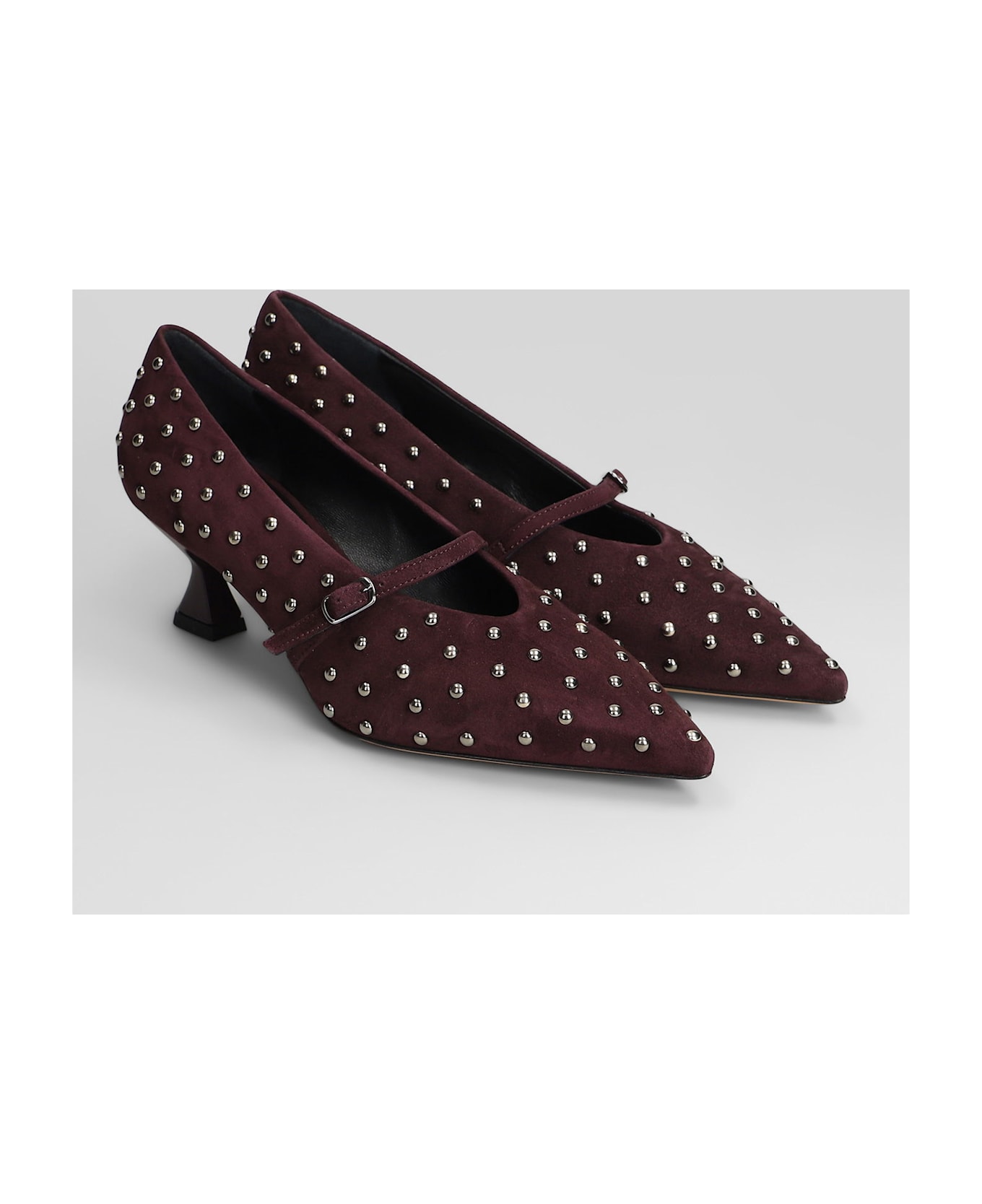 The Seller Pumps In Bordeaux Suede - bordeaux