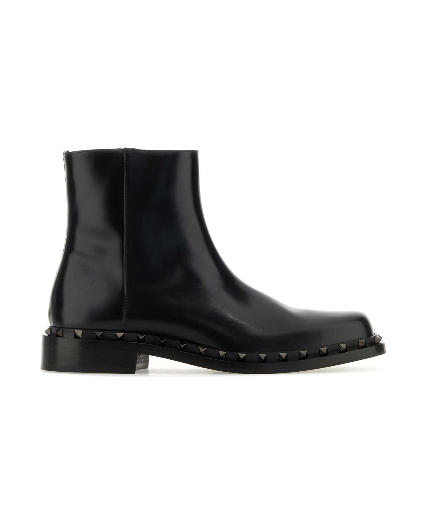Valentino Garavani Black Leather Ankle Boots - NERO