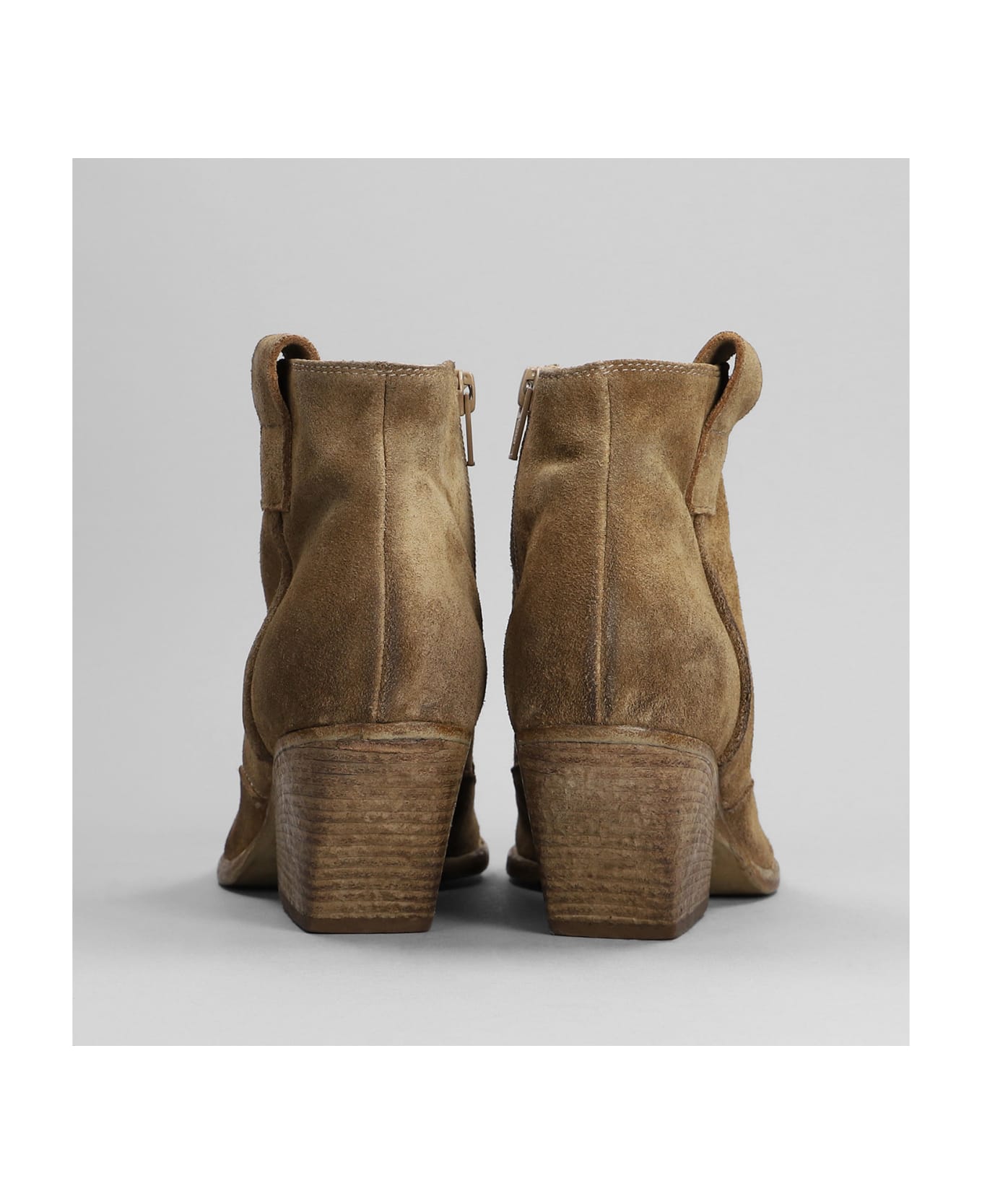 Elena Iachi Texan Ankle Boots In Camel Suede - Camel