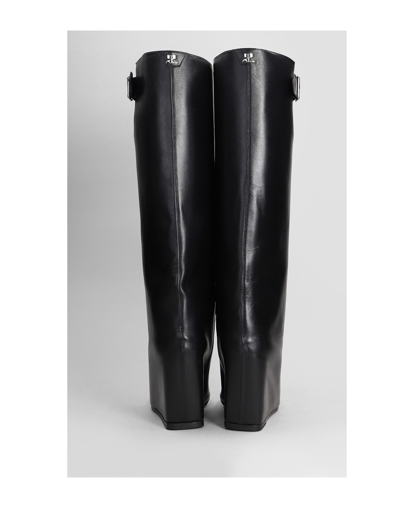 Courrèges Astro Boots Low Heels Boots In Black Leather - black