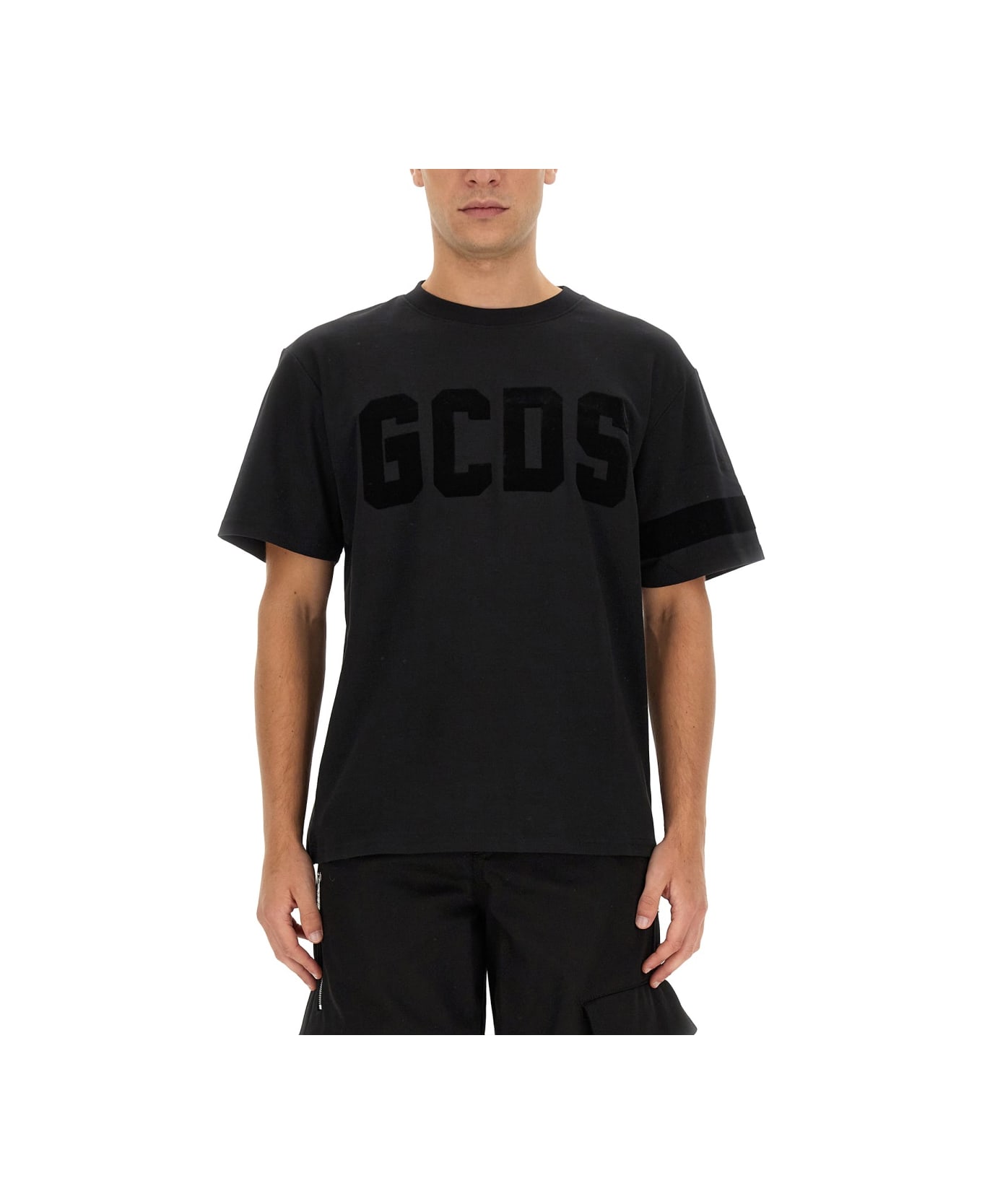 GCDS T-shirt With Logo - BLACK