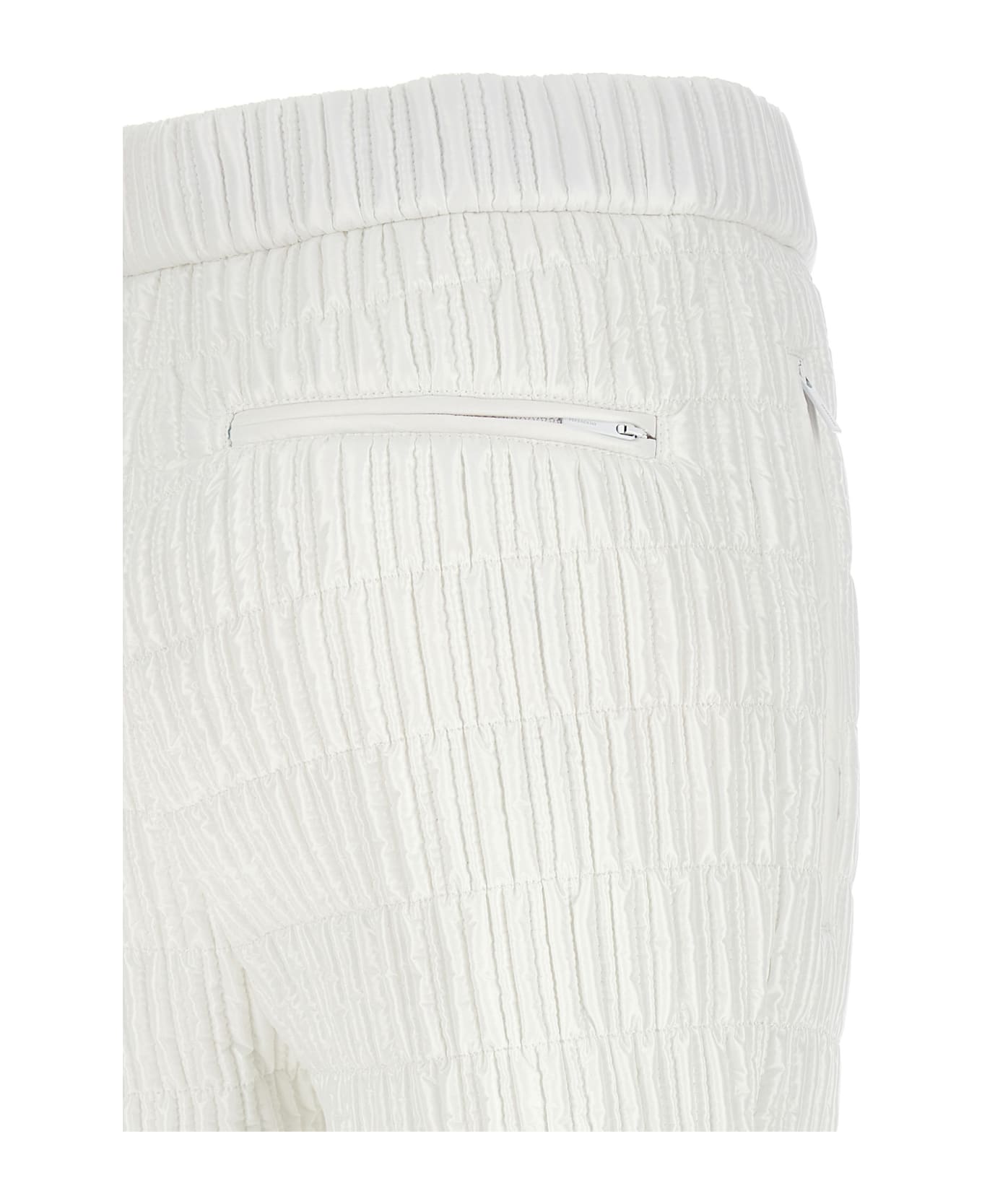 Ferragamo Quilted Pants - White ボトムス