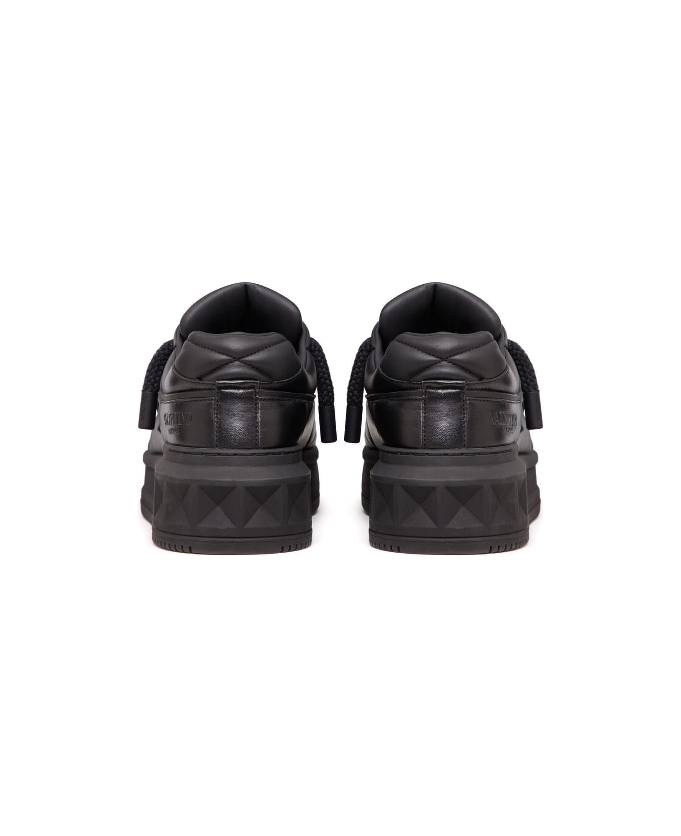 Valentino Garavani One Stud Xl Leather Sneakers - Black