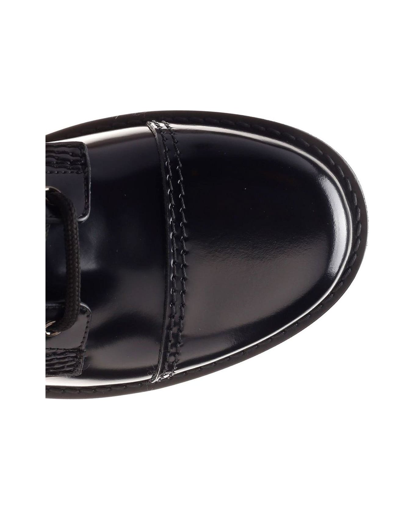 Valentino Garavani Round Toe Lace-up Boots - Black