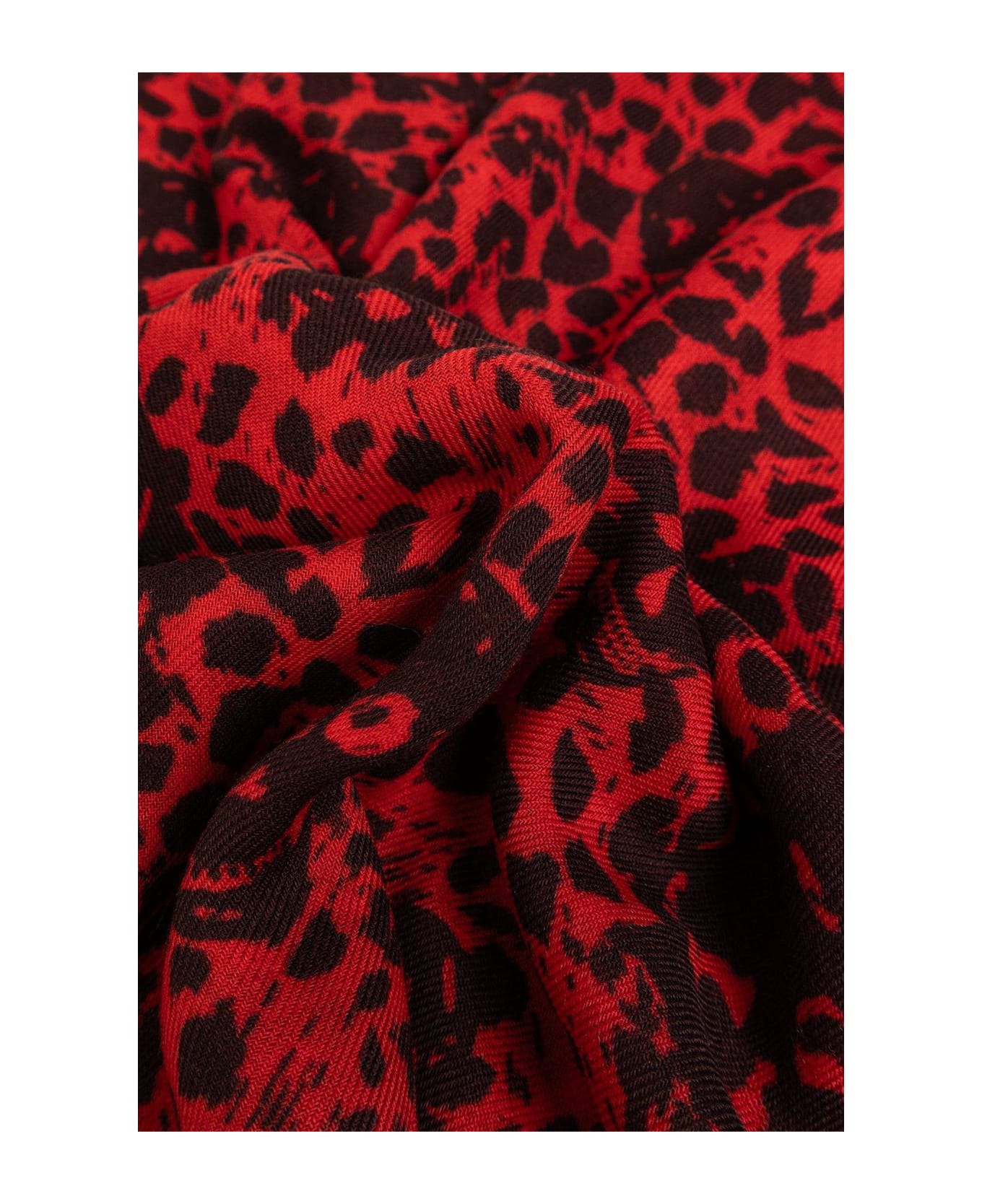 Alexander McQueen Leopard Printed Fringed-edge Scarf - Rosso e Nero