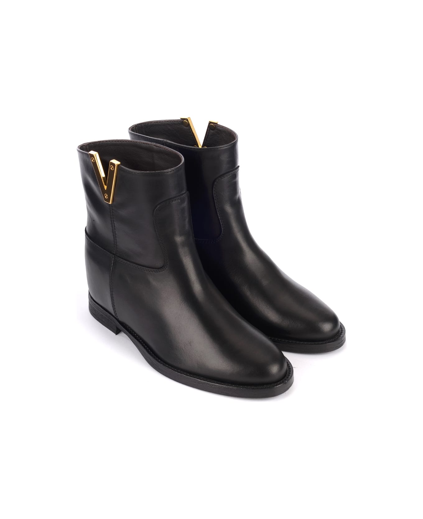 Via Roma 15 Ankle Boot In Black Leather With Golden V - BLACK ブーツ