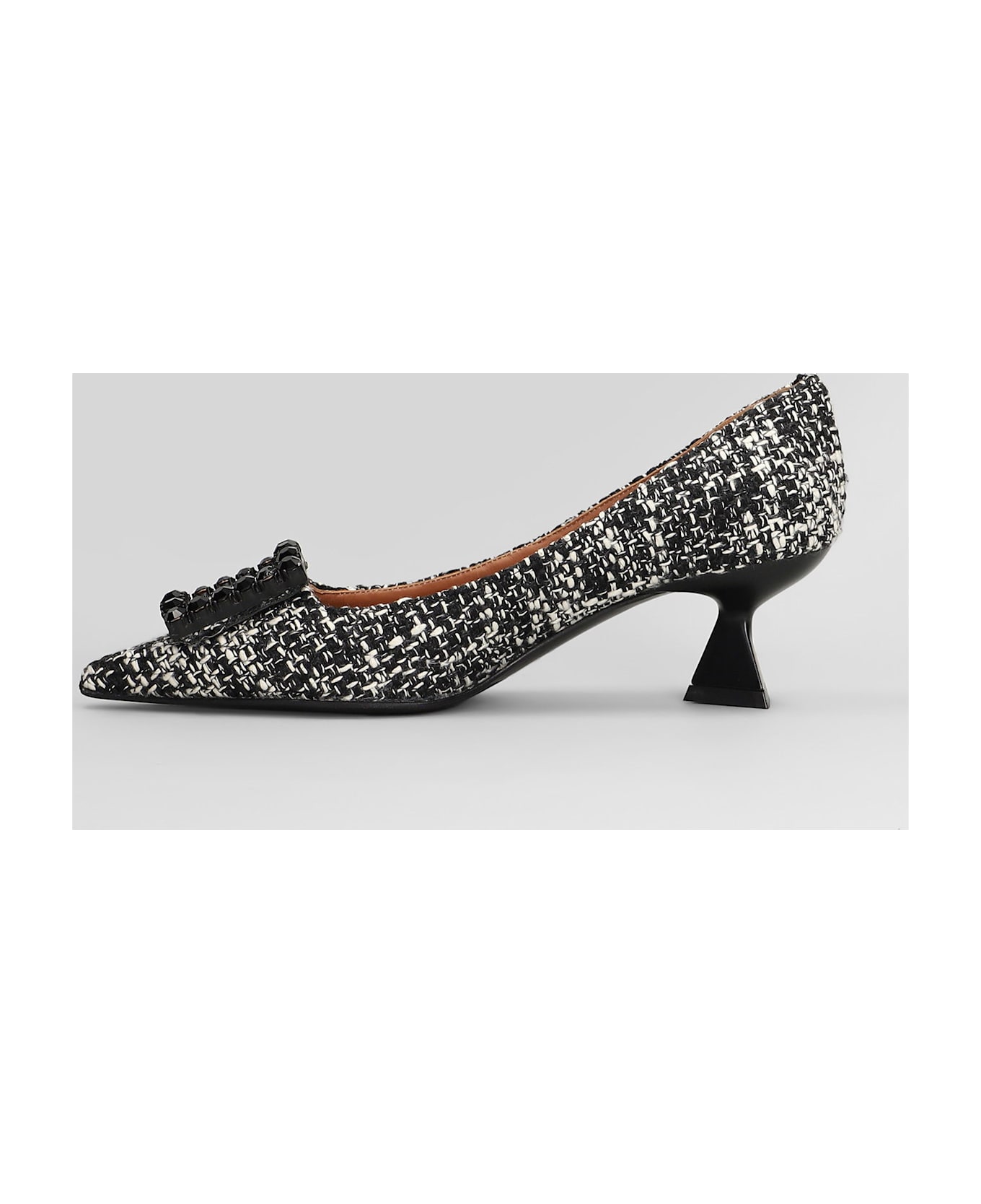 Roberto Festa Evilly Pumps In Black Fabric - black