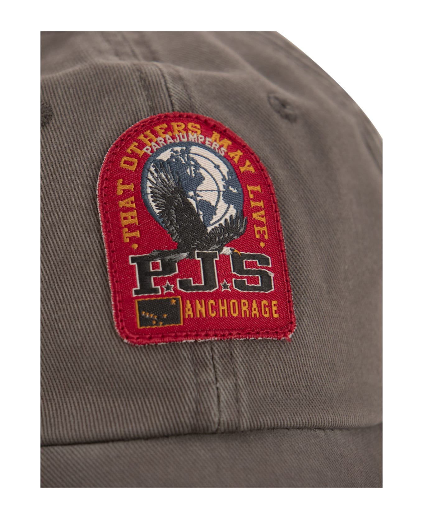 Parajumpers Hat With Front Patch - Grey