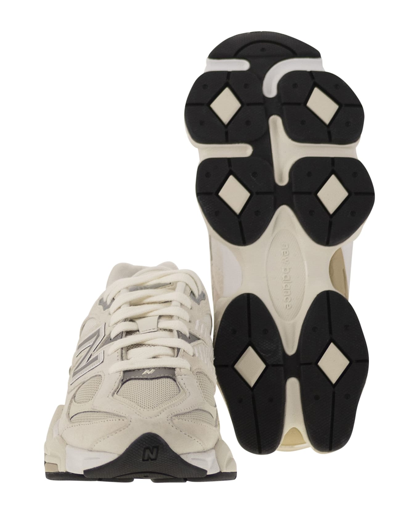 New Balance 9060 - Sneakers - Ivory