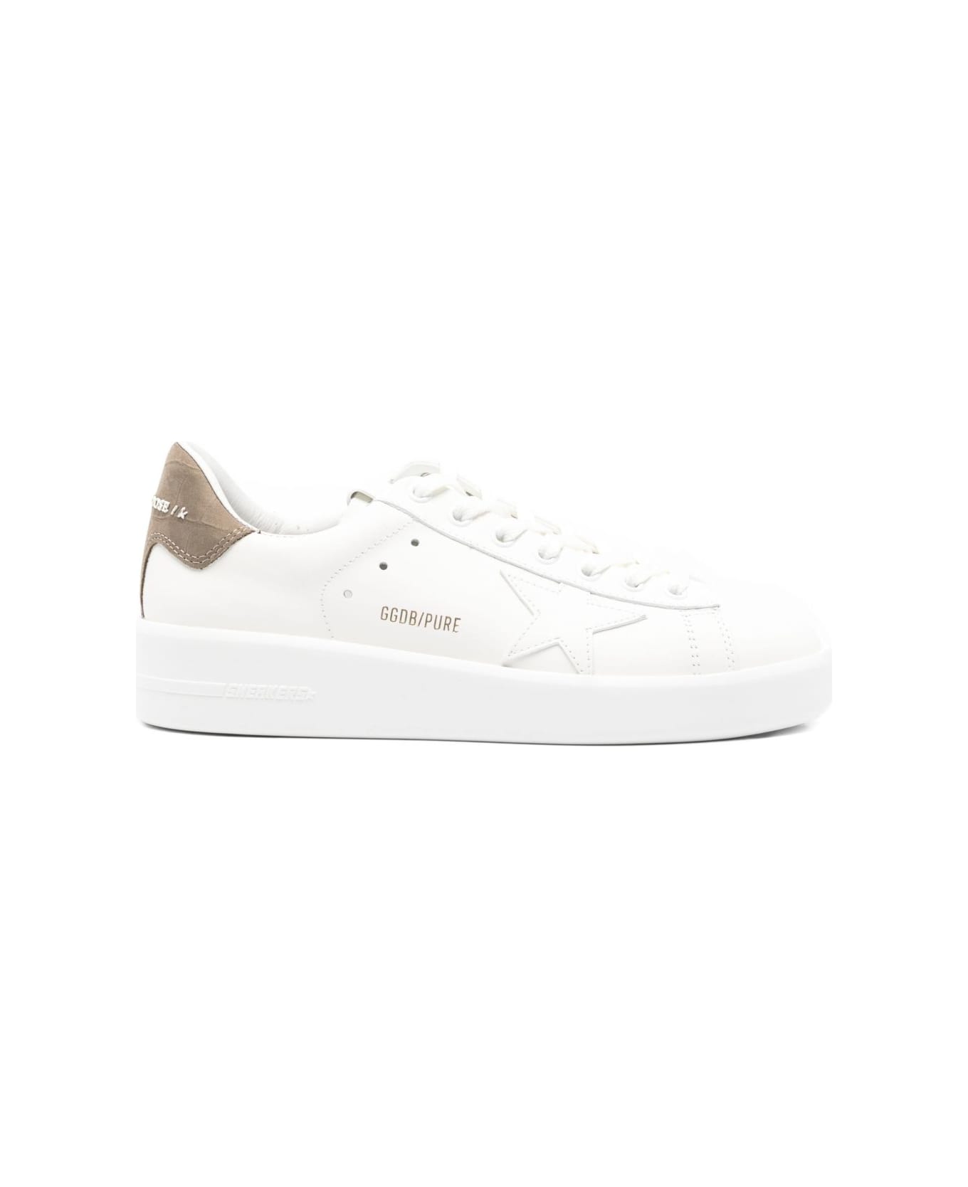 Golden Goose Sneakers With Star Appliqué - White
