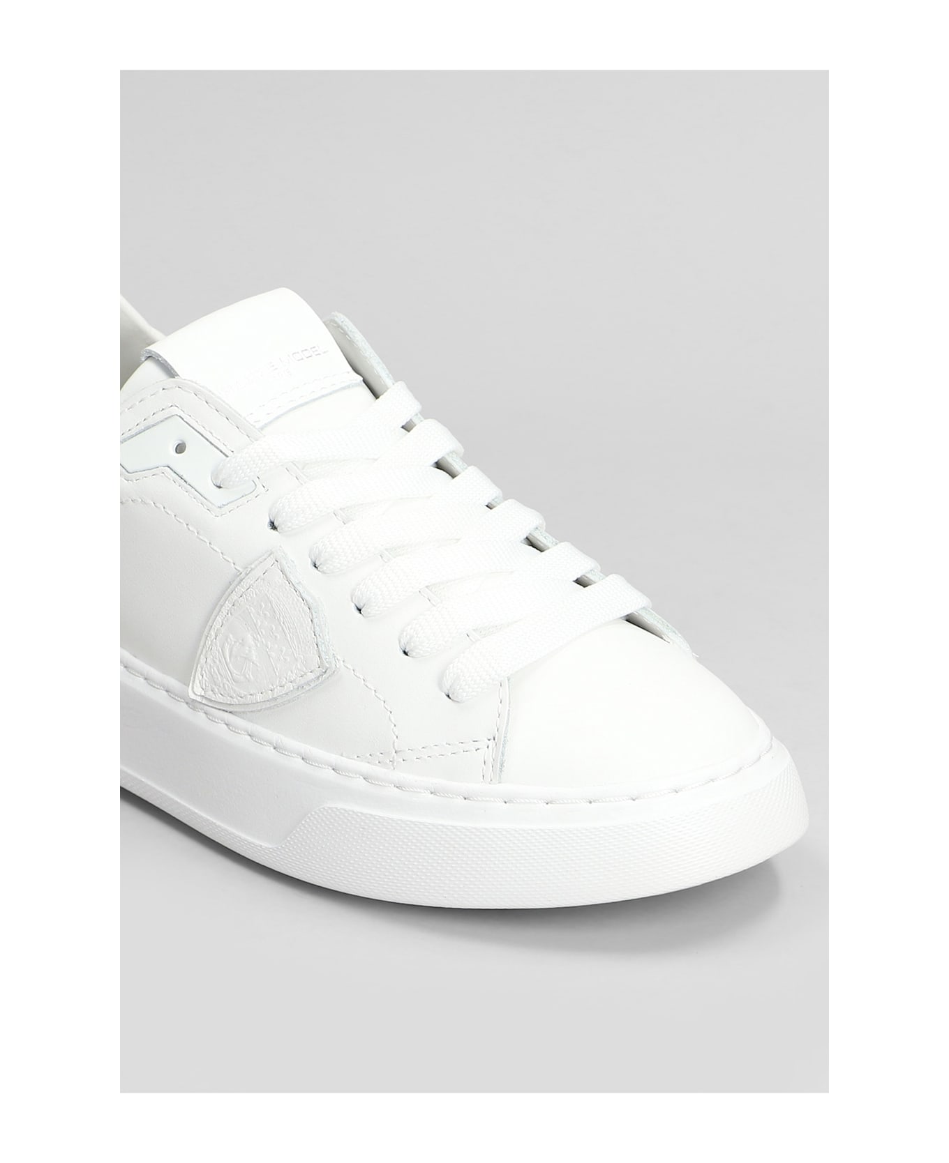Philippe Model Temple Low Sneakers In White Leather - white