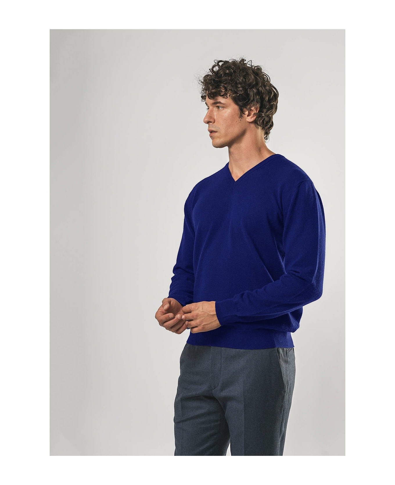 Larusmiani V-neck Sweater Bachelor Sweater - Blue