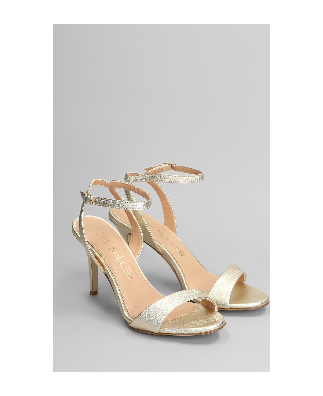 The Seller Sandals In Platinum Leather - platinum