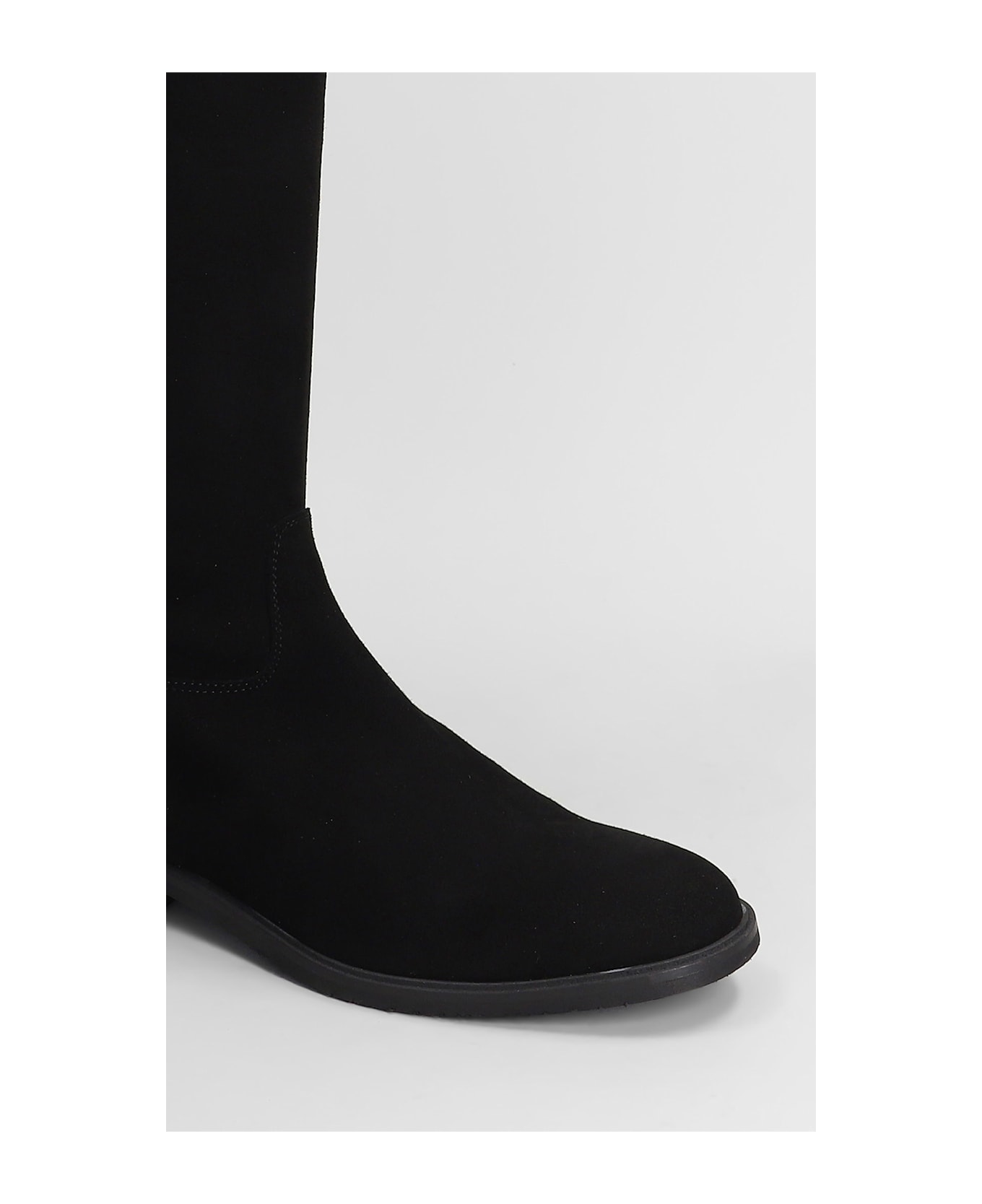 Julie Dee Low Heels Boots In Black Suede - black
