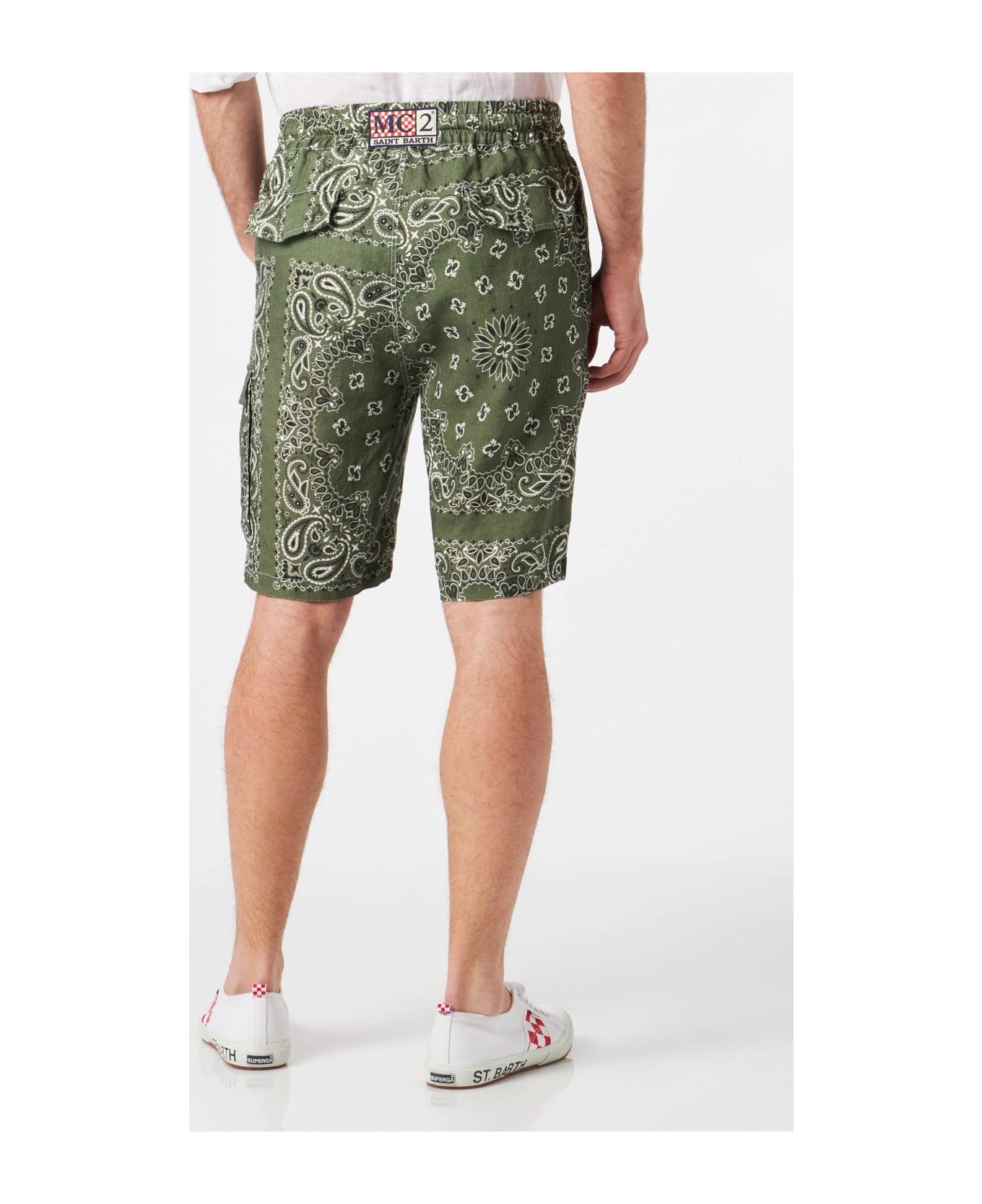 MC2 Saint Barth Man Linen Bermuda Shorts With Military Green Bandanna Print - GREEN