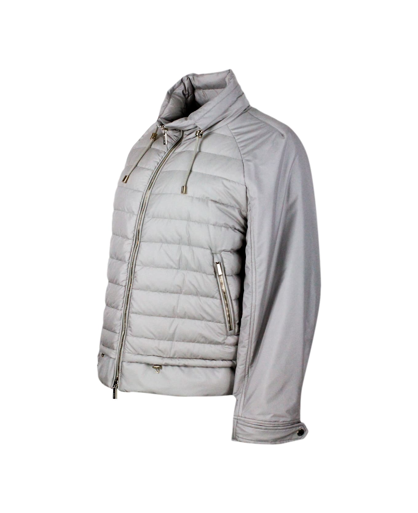 Moorer Lightweight 100 row Fine Down Jacket With An A-line Shape And Adjustable Drawstring At The Hem And Neck. Zip Closure - Ice