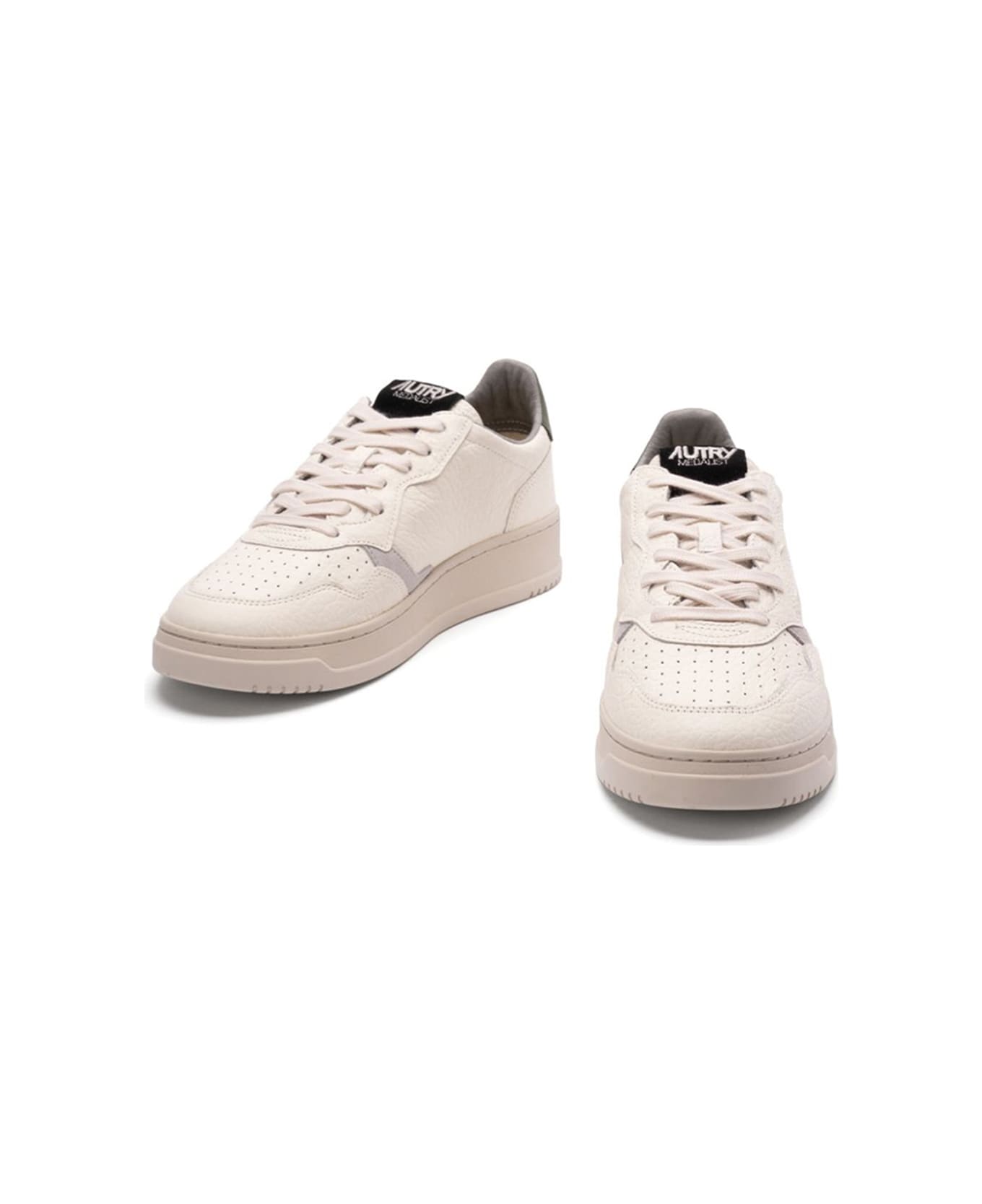 Autry Medalist Low Sneaker - Black