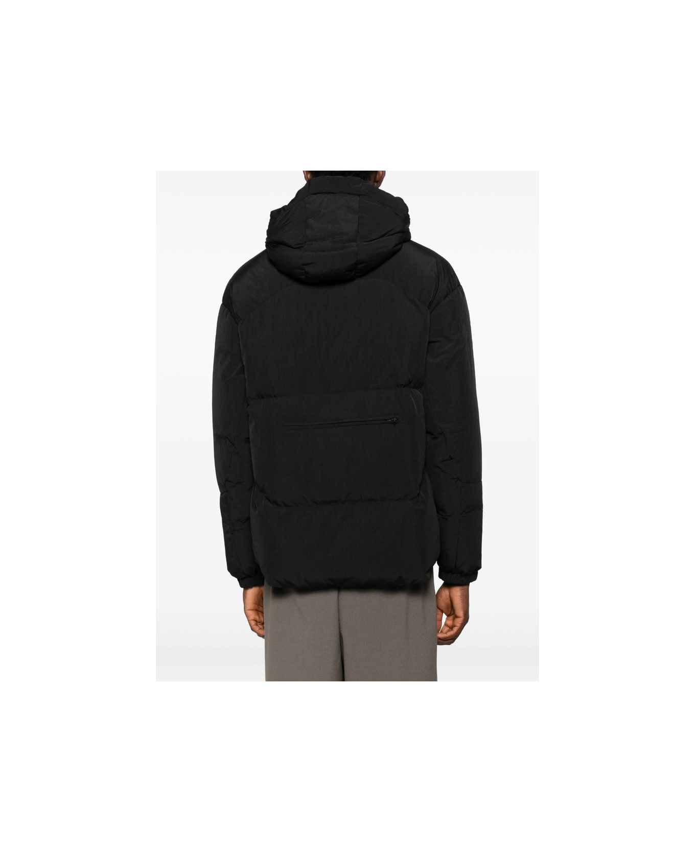 JG1 Outerwear - BLACK