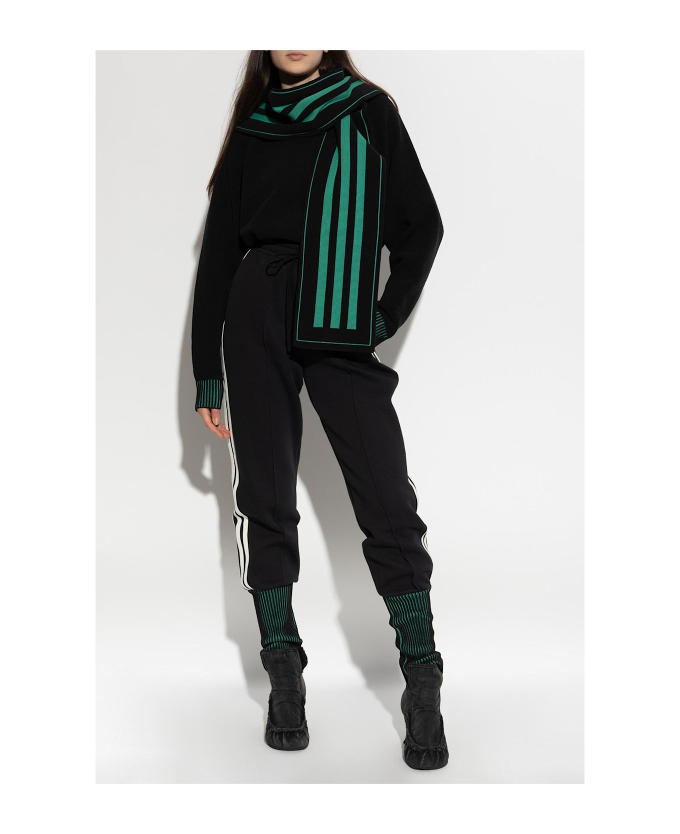 Adidas Originals Sweatpants With Logo - BLACK