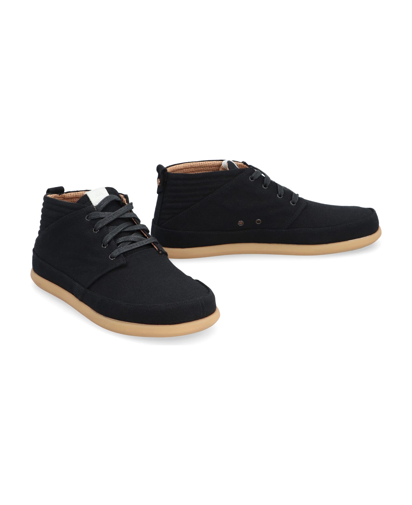 Volta Killabee Desert Boots - black