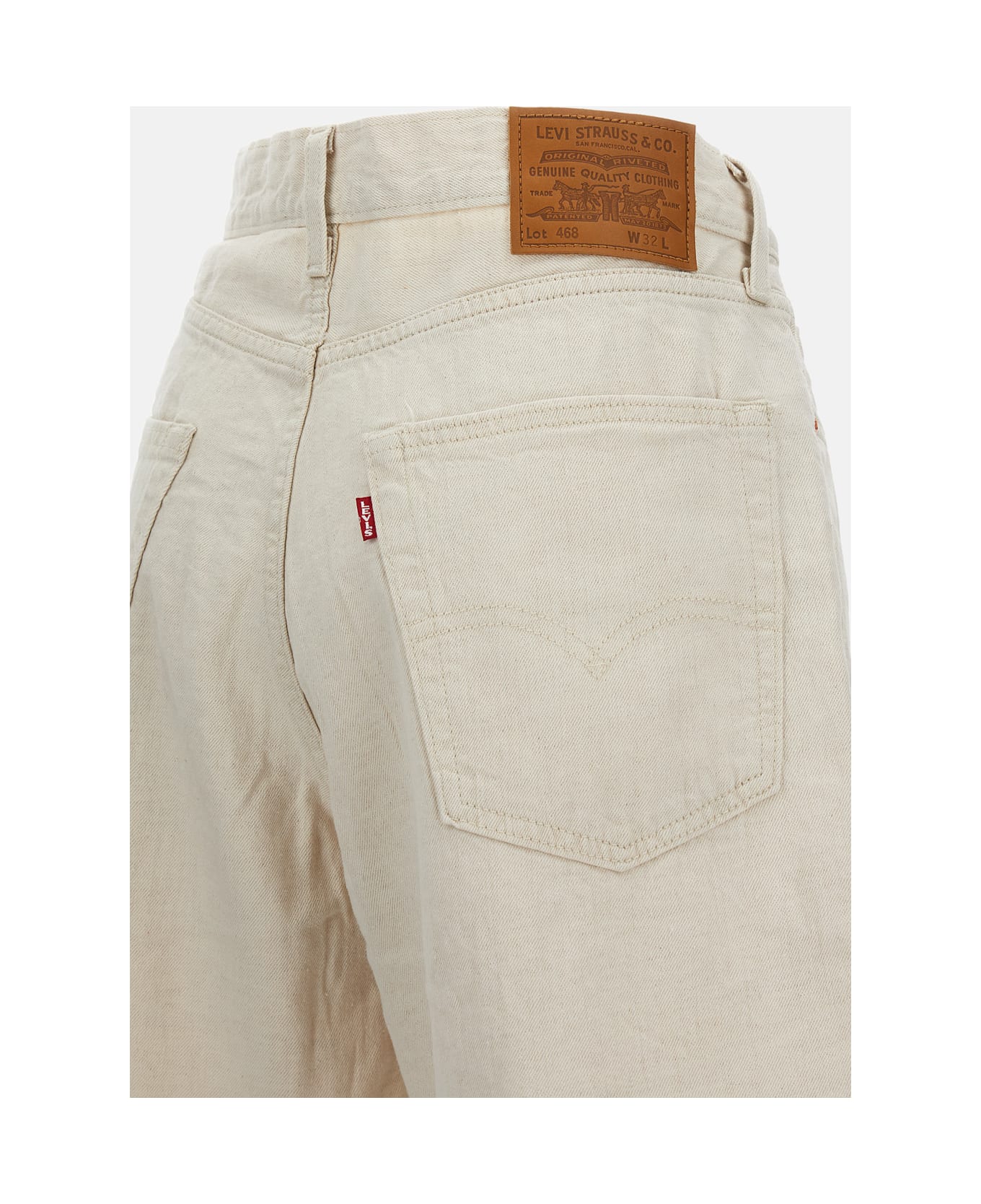 Levi
s 468 Loose Shorts - White