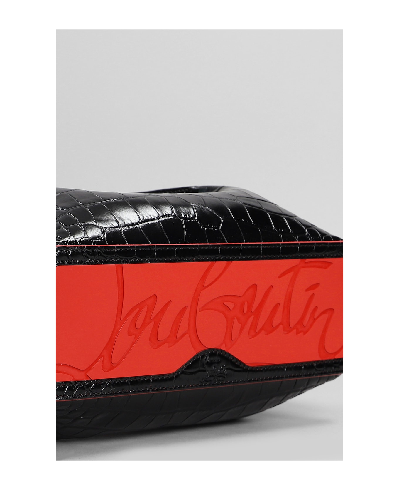 CL22119S-Christian-Louboutin-