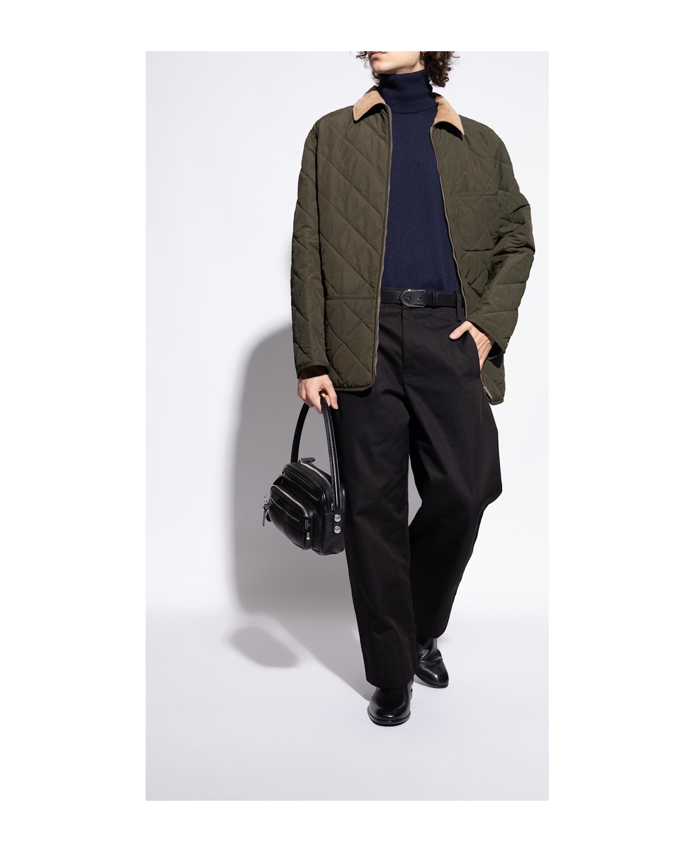 Ferragamo Chelsea Boots `angle` - Black