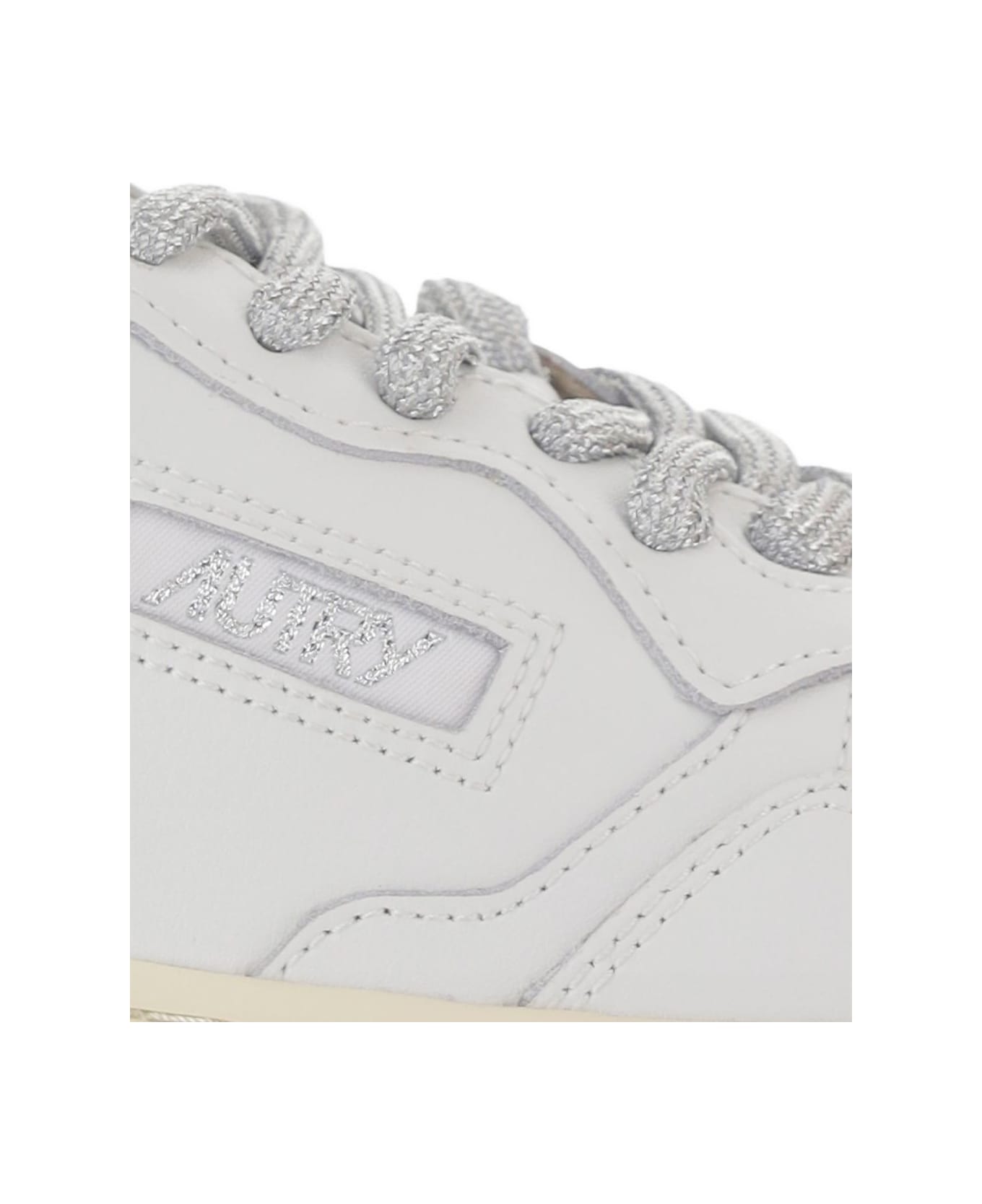 Autry Medialist Low Leather Sneakers - Silver
