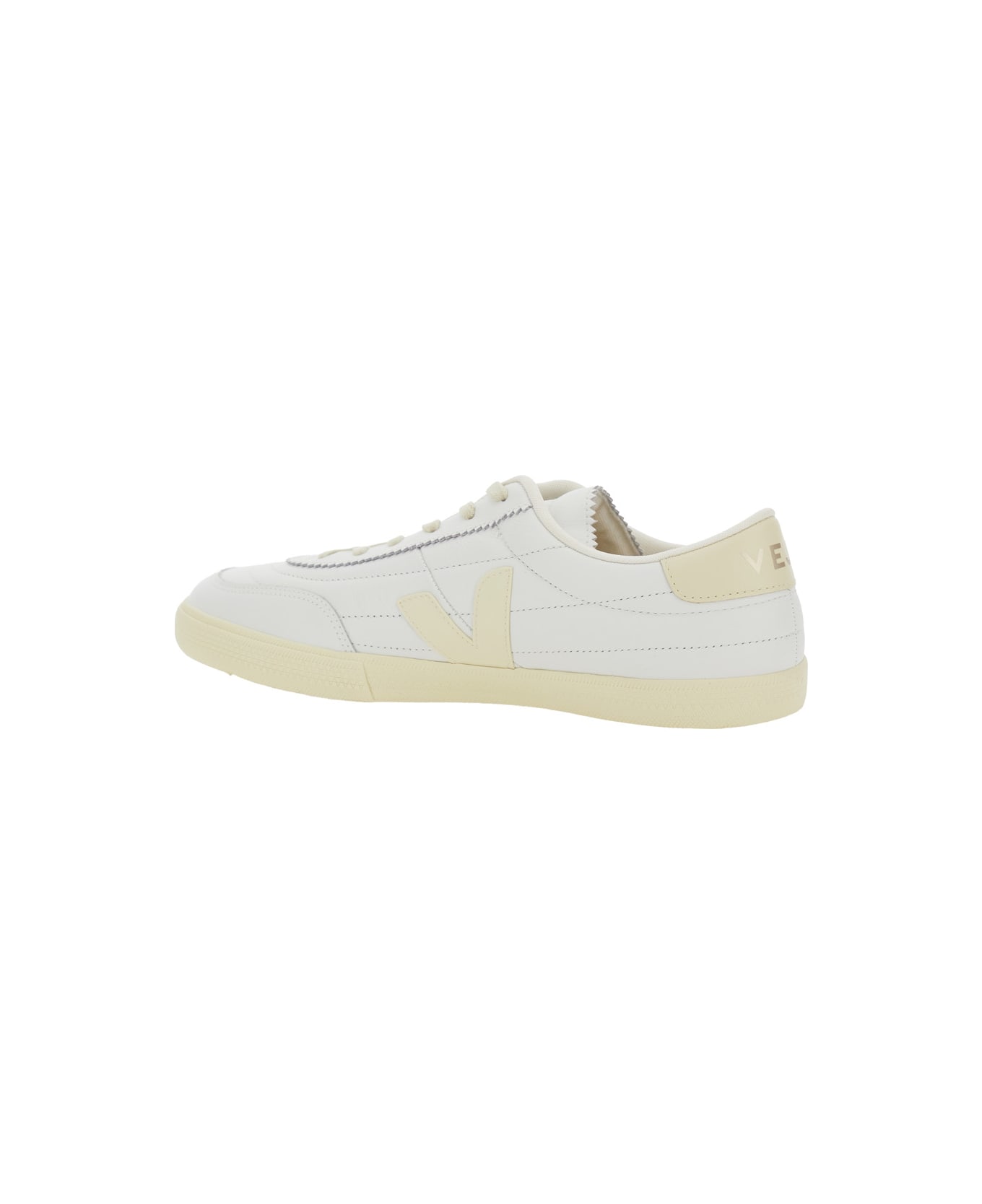 Veja 
panenka
 White Sneaker With Logo On The Side And Contrasting Heel In Leather Unisex - White