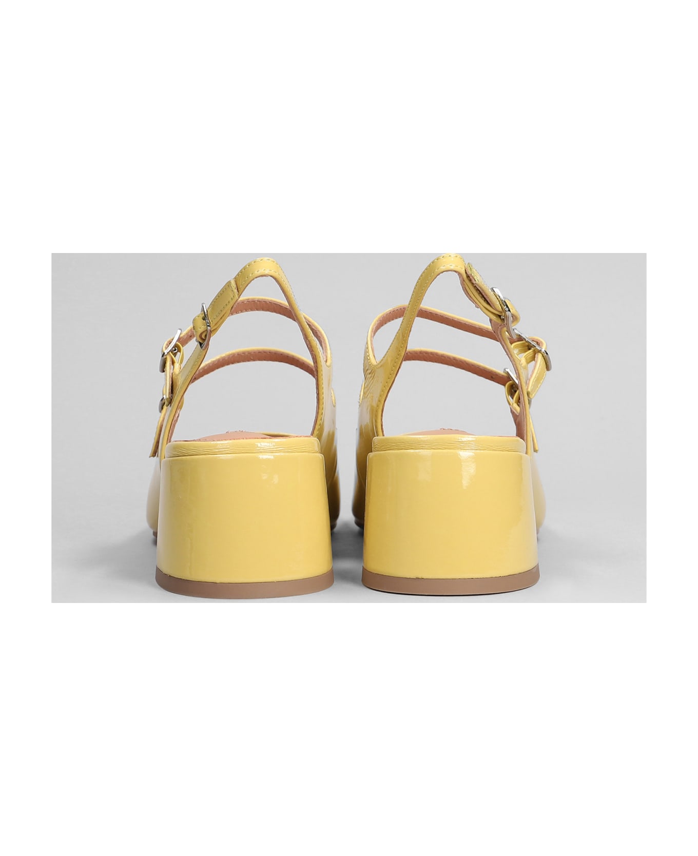 Bibi Lou Ninetta Pumps In Yellow Patent Leather - yellow