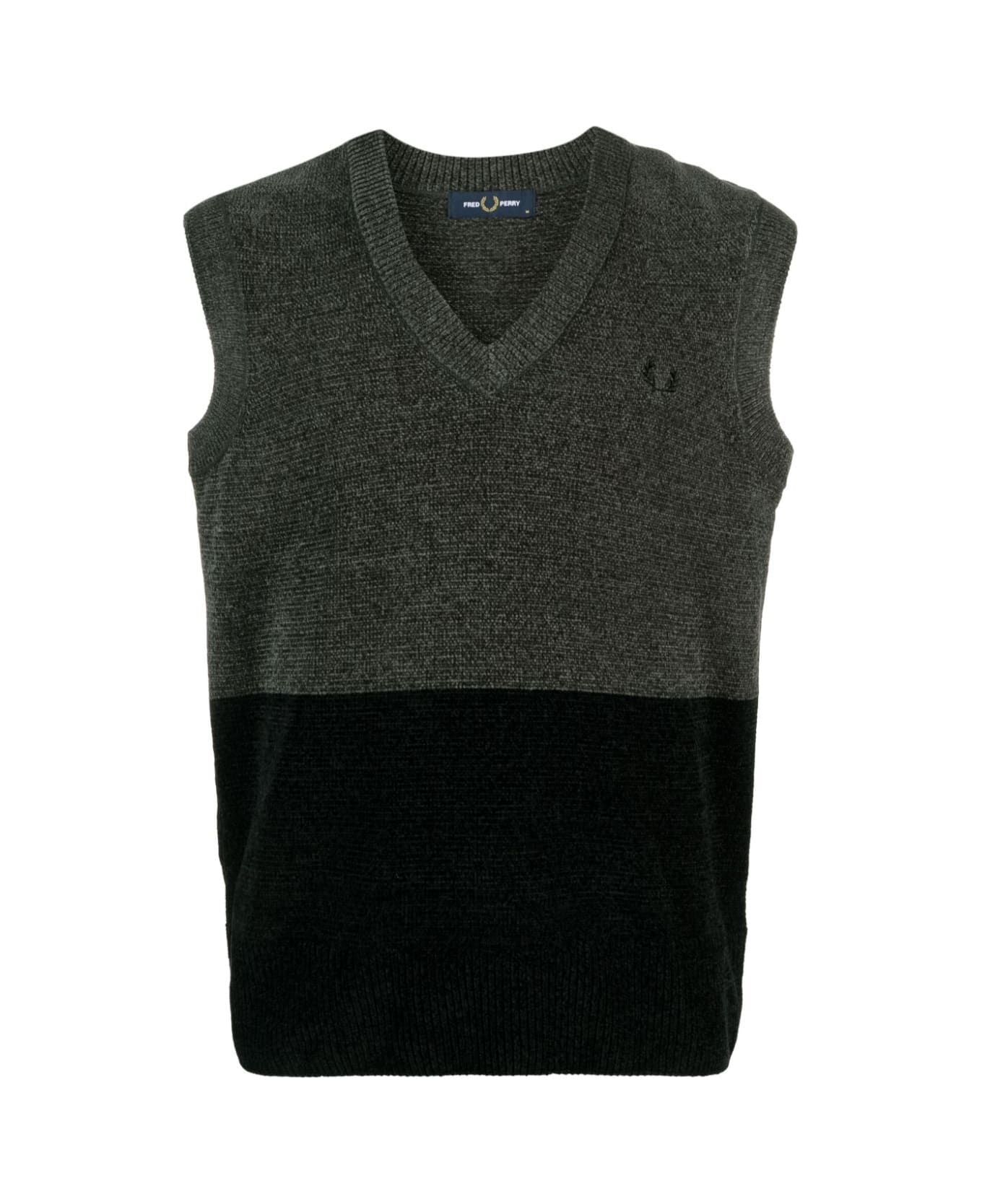 Fred Perry Fp Colourblock Chenille Tank - Field Green
