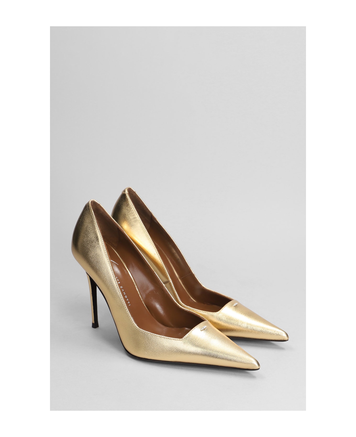 Giuseppe Zanotti Raquel Pump 105 Pumps In Gold Leather - gold