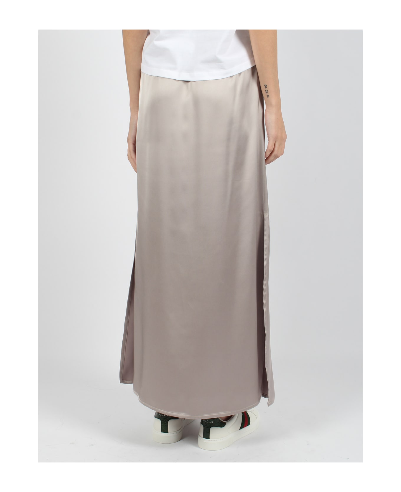 Herno Satin Skirt - Nude 
Neutrals