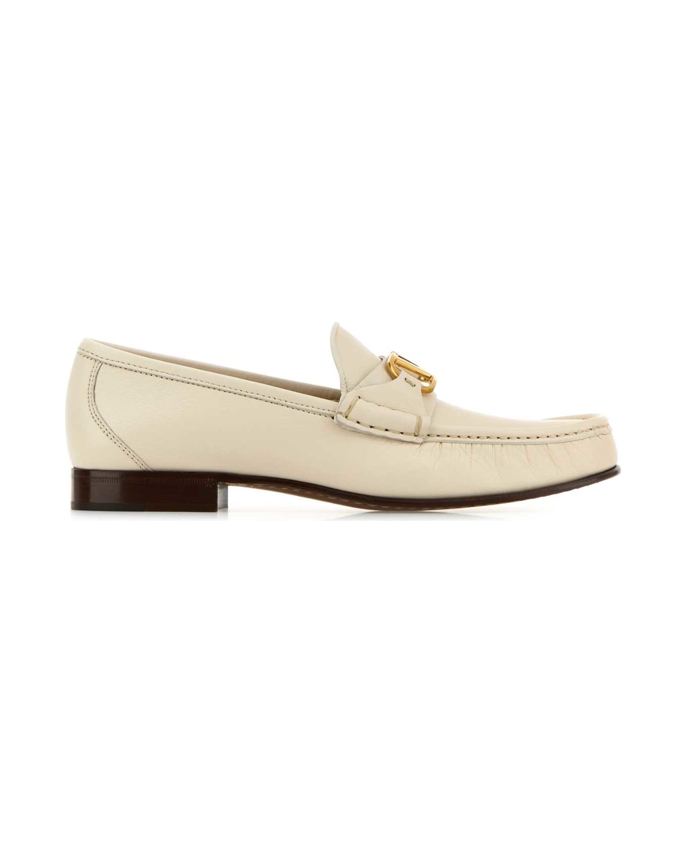 Ivory Leather Vlogo Loafers - Thumbnail 2