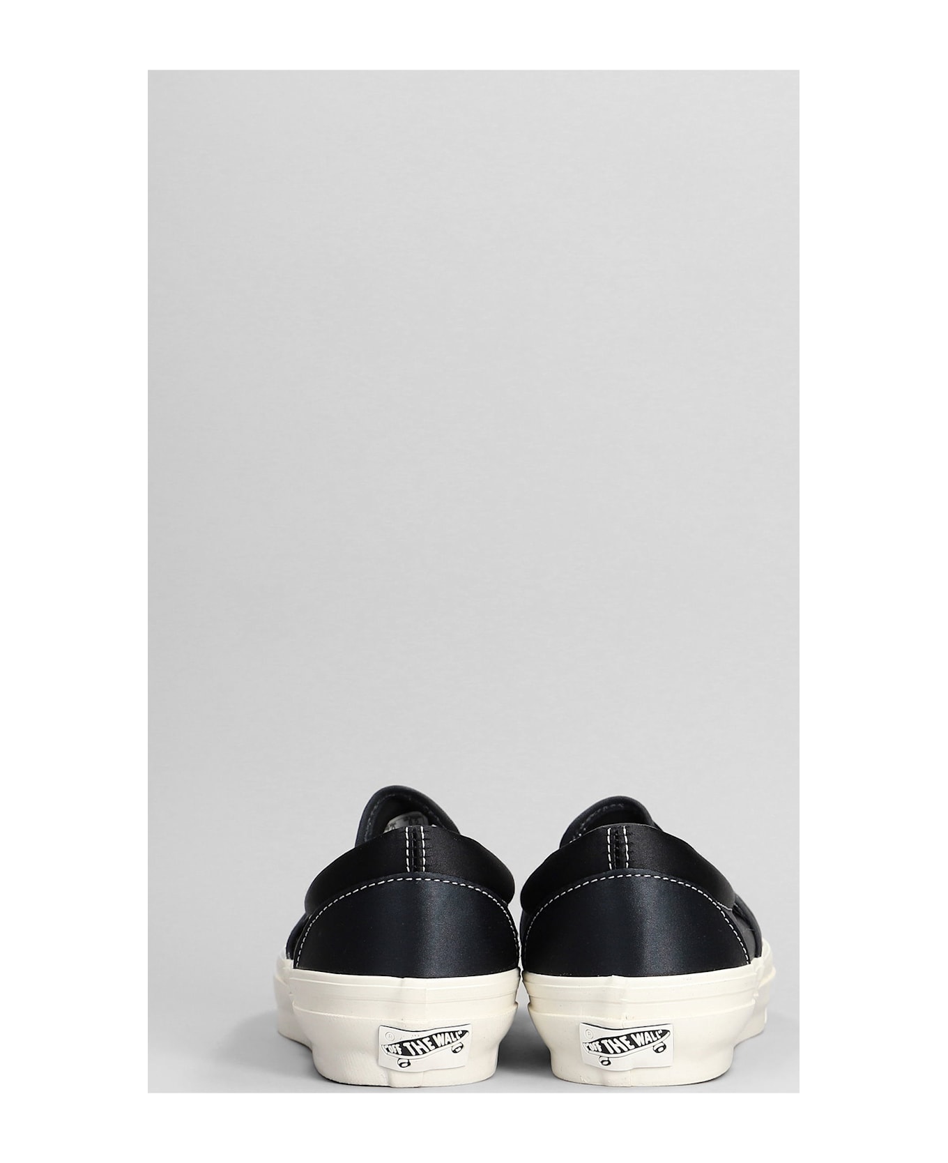 Vans Lx Slip-on Reissue98 Sneakers In Black Satin - black