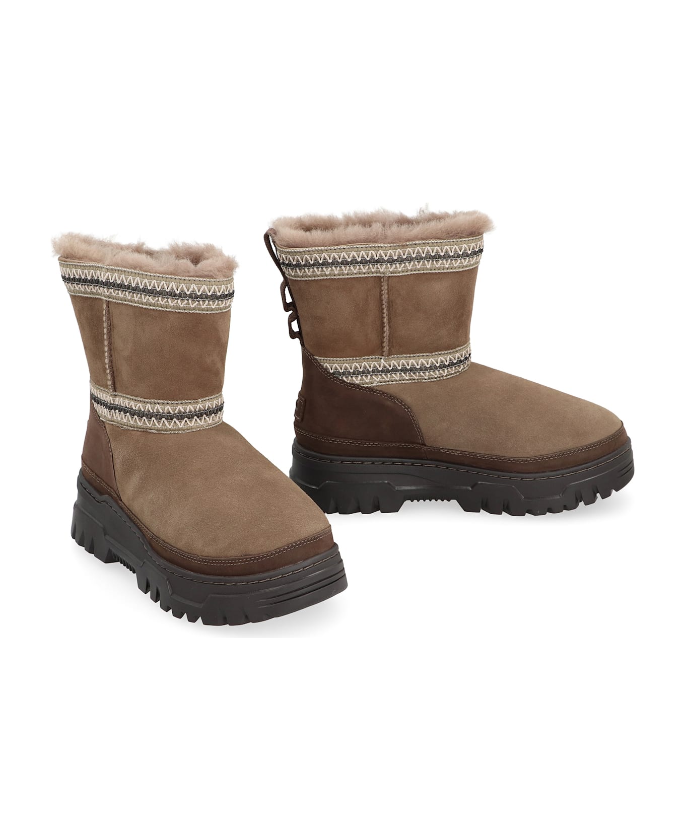 UGG Classic Mini Trailgazer Boots - brown