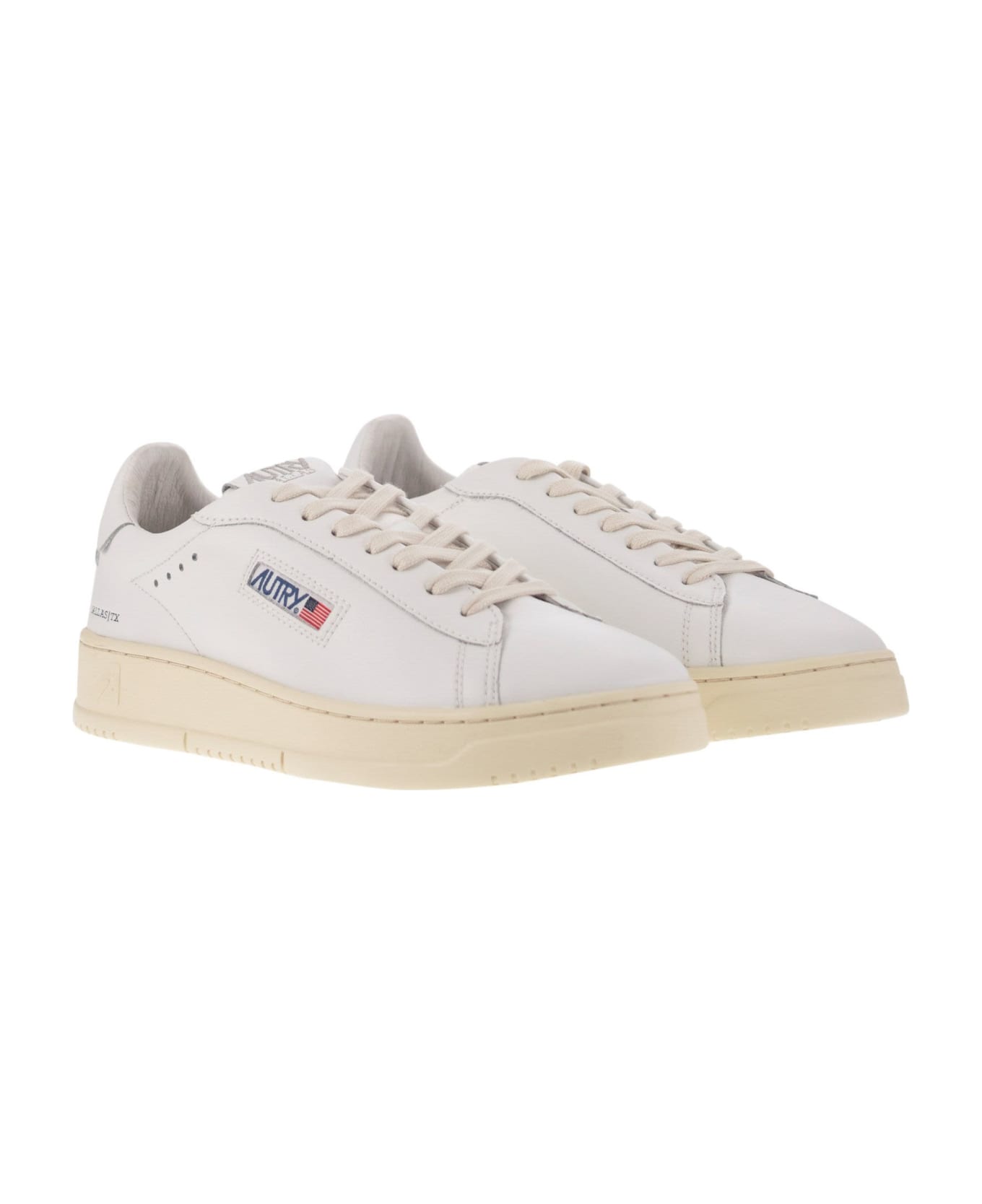 Autry Dallas Low Sneakers In White Leather - White スニーカー