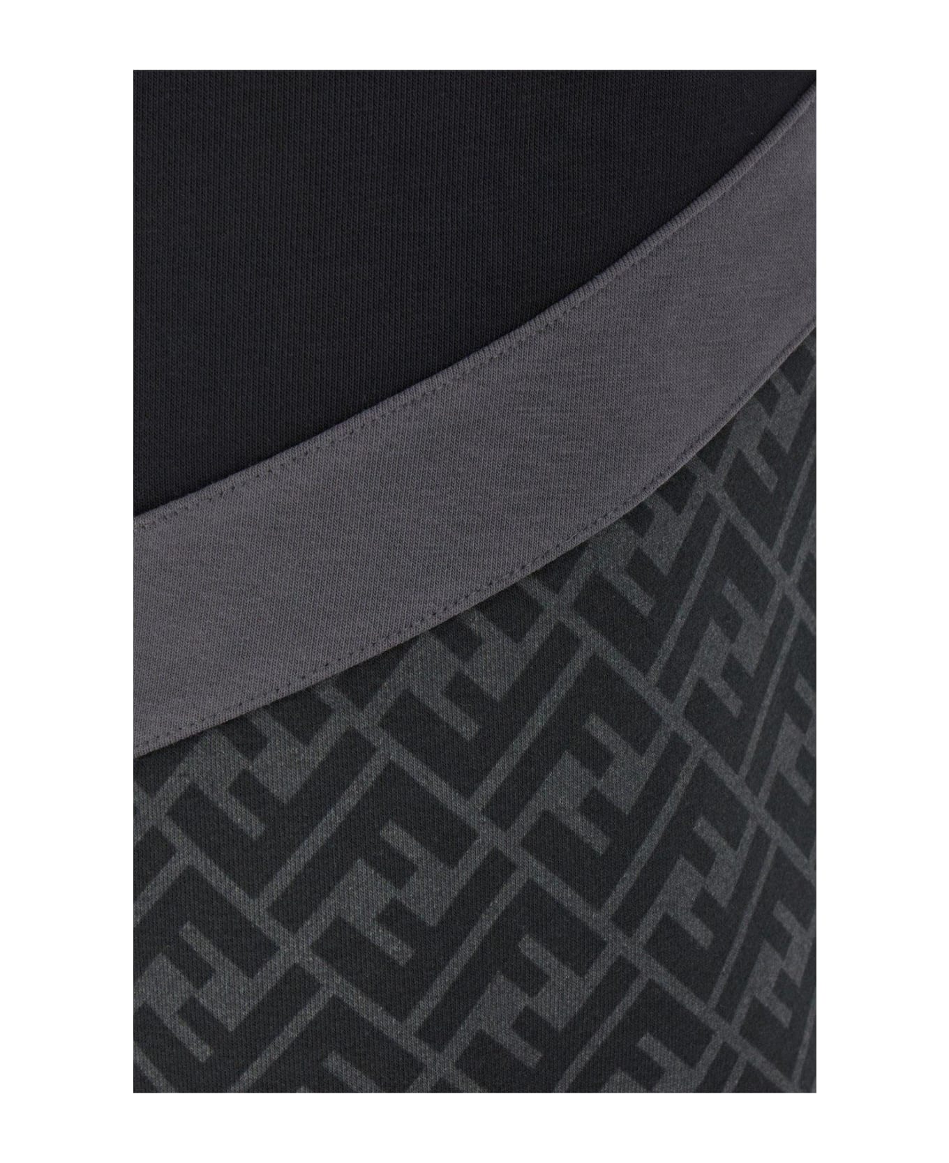 Fendi Bermuda Shorts - Grey ショートパンツ