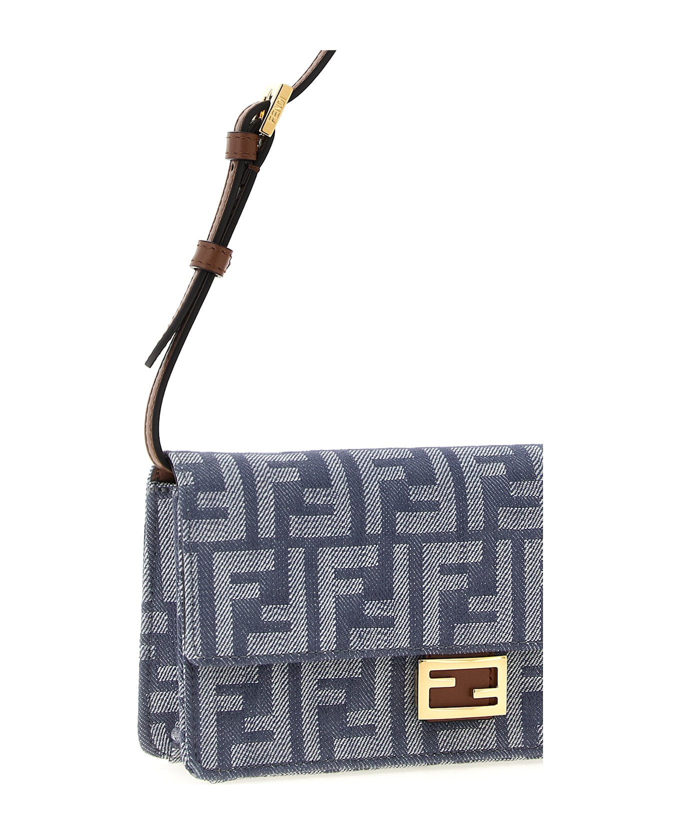 Fendi 'baguette' Wallet On Chain - Blue