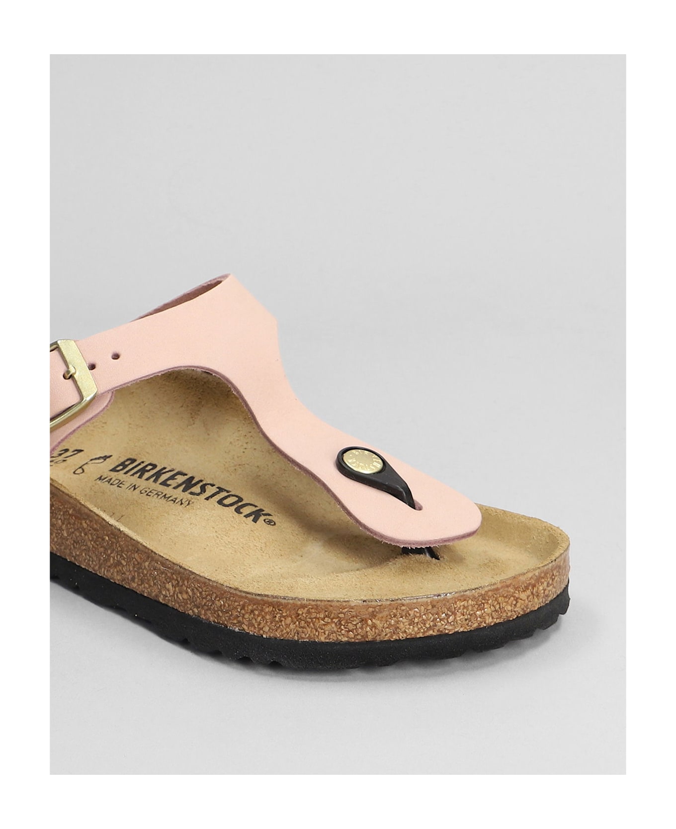 Birkenstock Gizeh Flats In Rose-pink Nubuck - rose-pink