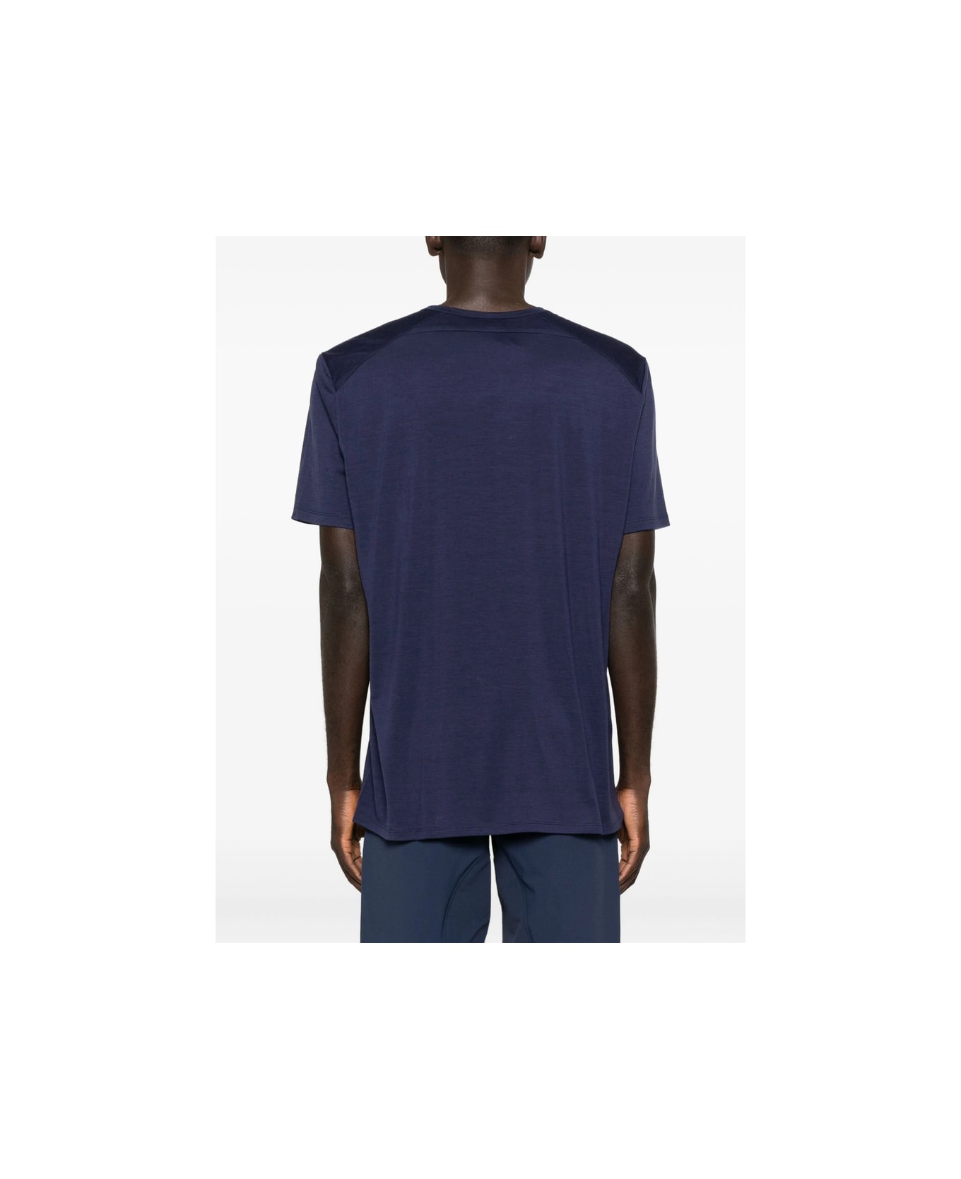 Arc
teryx Veilance T-shirt - BLUE